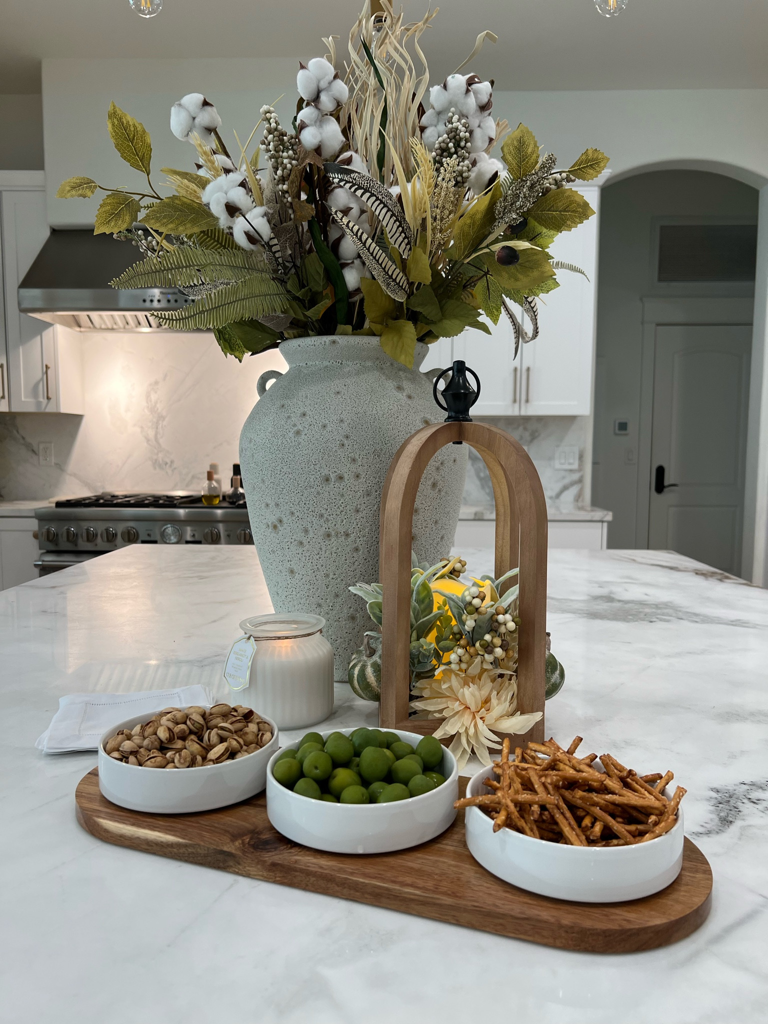 Fall-ify my kitchen counter with me! This is the easiest way to crazy up your home for fall! @walmart #walmartpartner #ad 

#LTKhome #LTKfindsunder100 #LTKfindsunder50