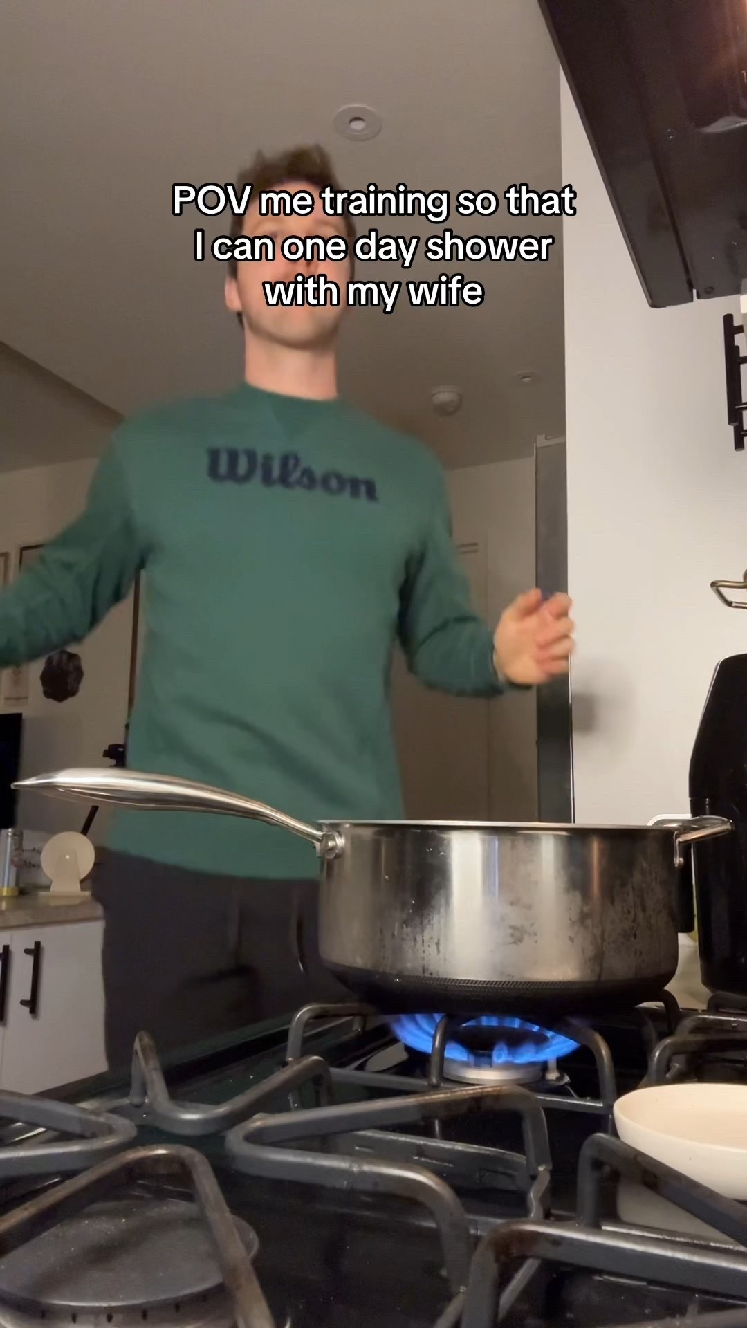 The best pots - even for training purposes 😂

#LTKFamily #LTKU #LTKHome