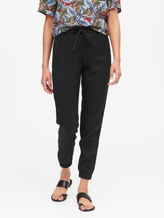 TENCEL&#x26;#153 Paperbag Jogger | Banana Republic (US)