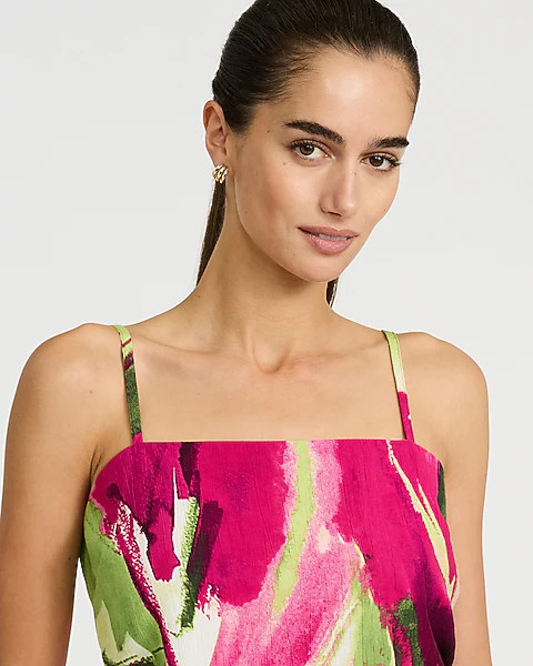 Textured Square Neck Cropped Cami | Express