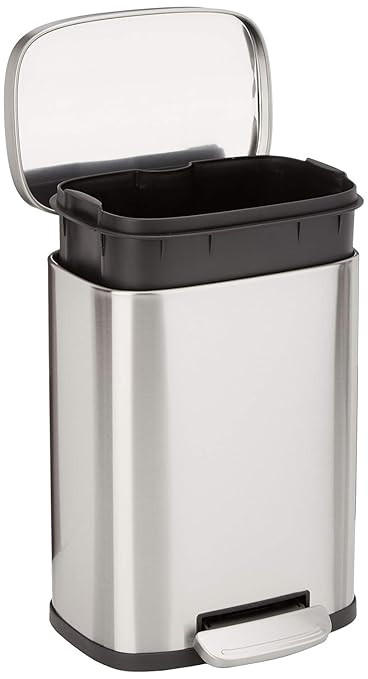 Amazon Basics MINI Trash Can, 1.32 Gallon (5L) Smudge Resistant Rectangular Bin with Soft-Close L... | Amazon (US)