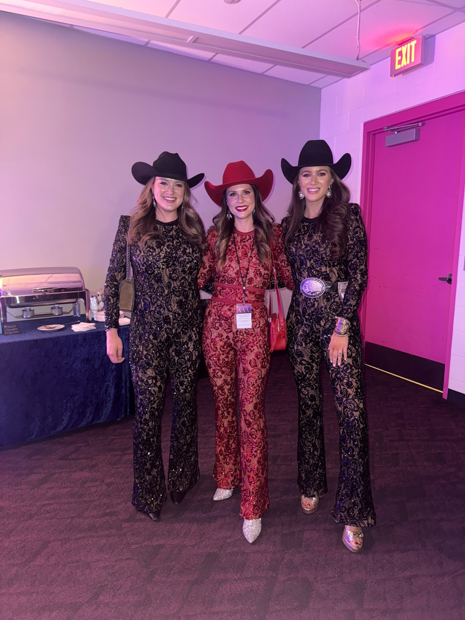 The perfect jumpsuit for Vegas and NFR! 🖤 love this brand! 