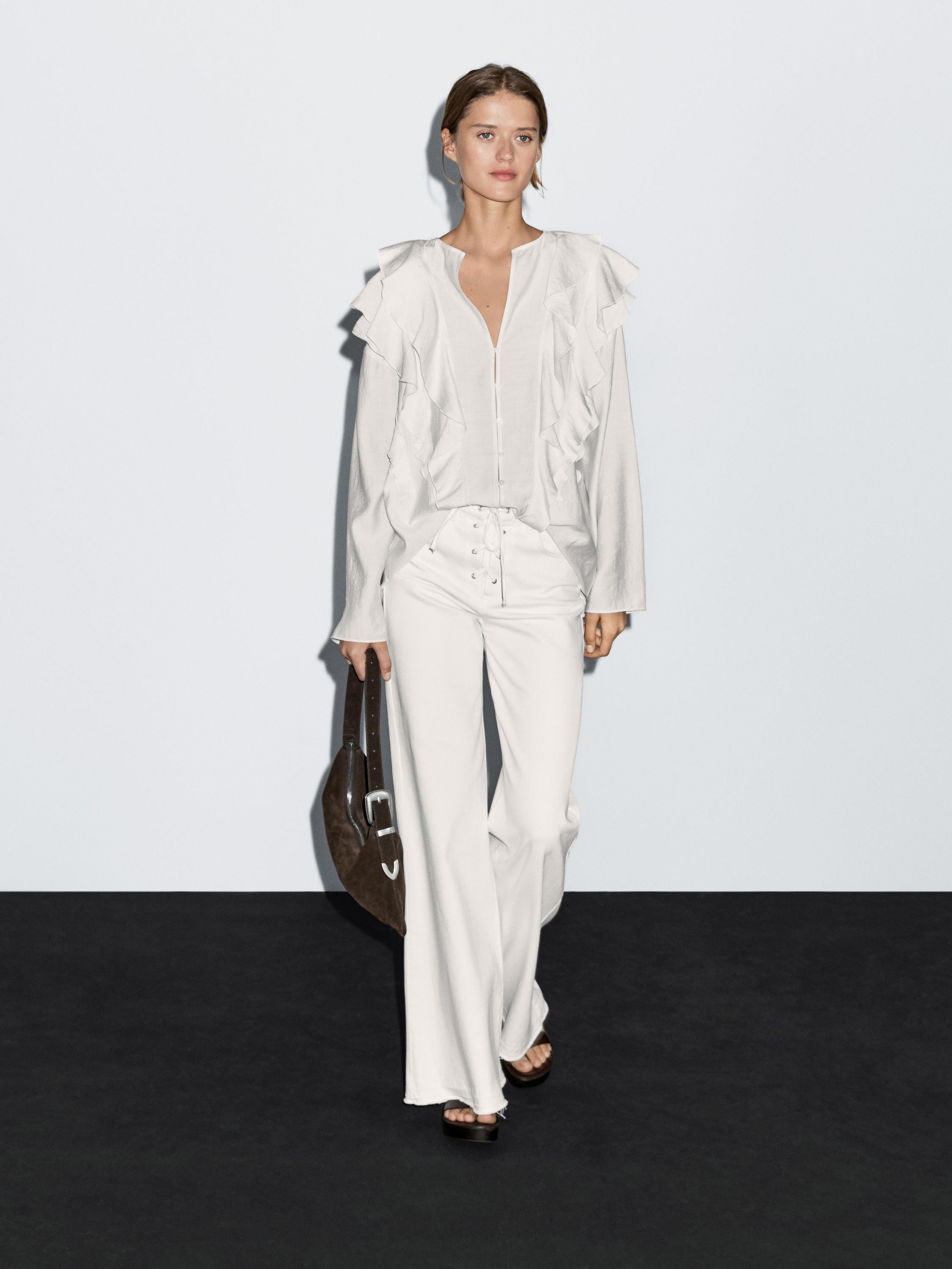 Flared high-waist jeans | Massimo Dutti UK