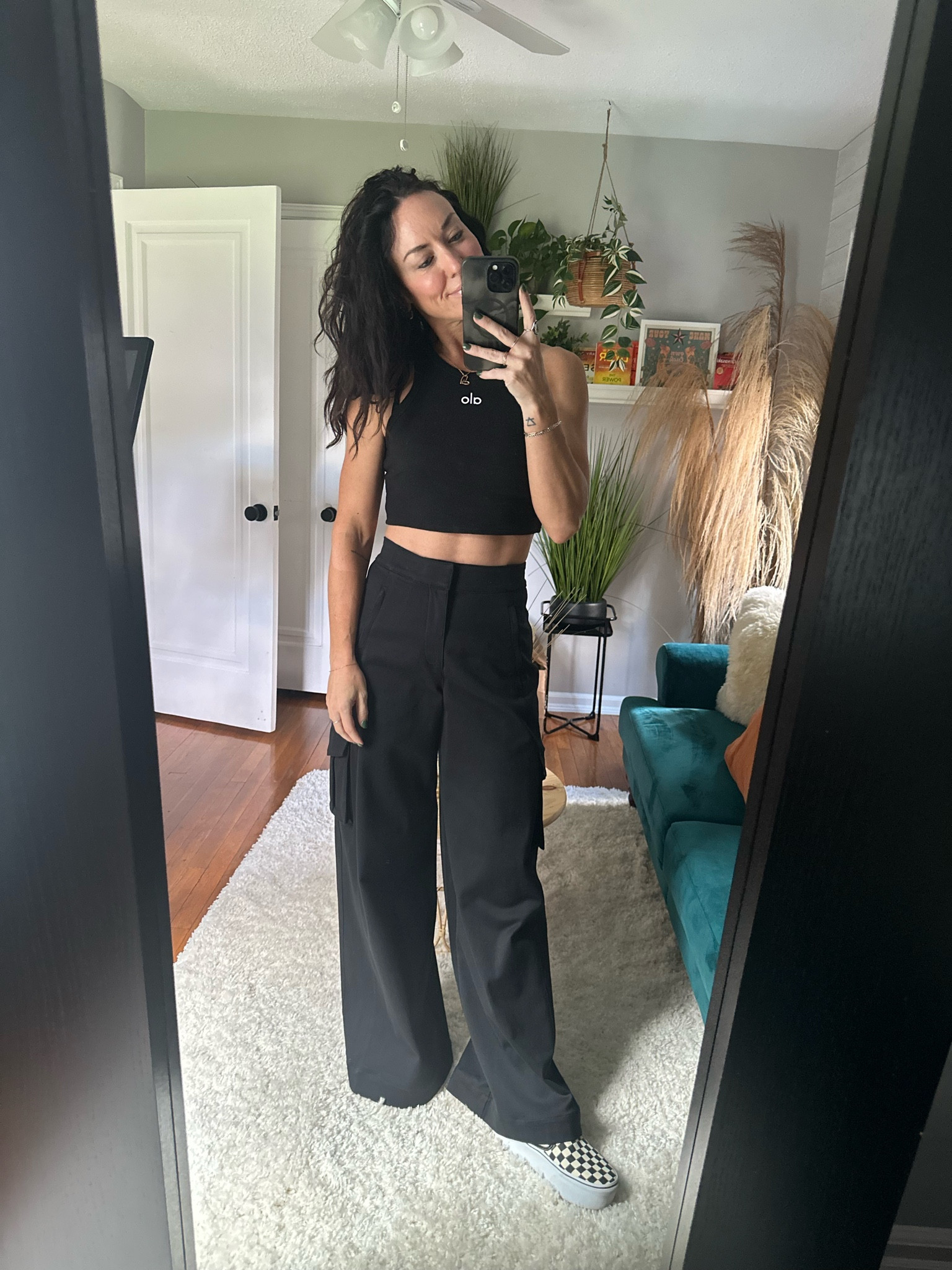 We love a good athleisure fit 🖤

#LTKActive #LTKSeasonal #LTKfindsunder100