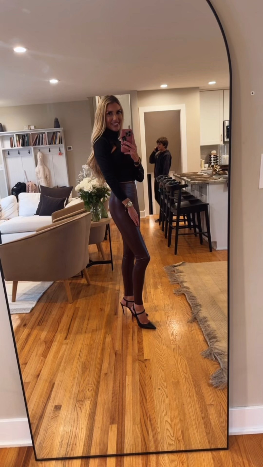 Sexy date night/going out look 

#LTKPetite #LTKmomlife #LTKdayinmylife