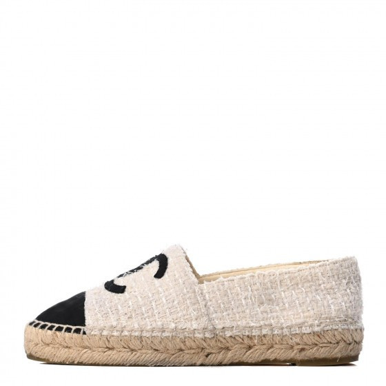 CHANEL

Tweed Grosgrain CC Espadrilles 35 Ivory Black | Fashionphile