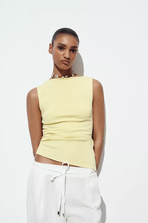 ASYMMETRIC PLEATED T-SHIRT | Zara US