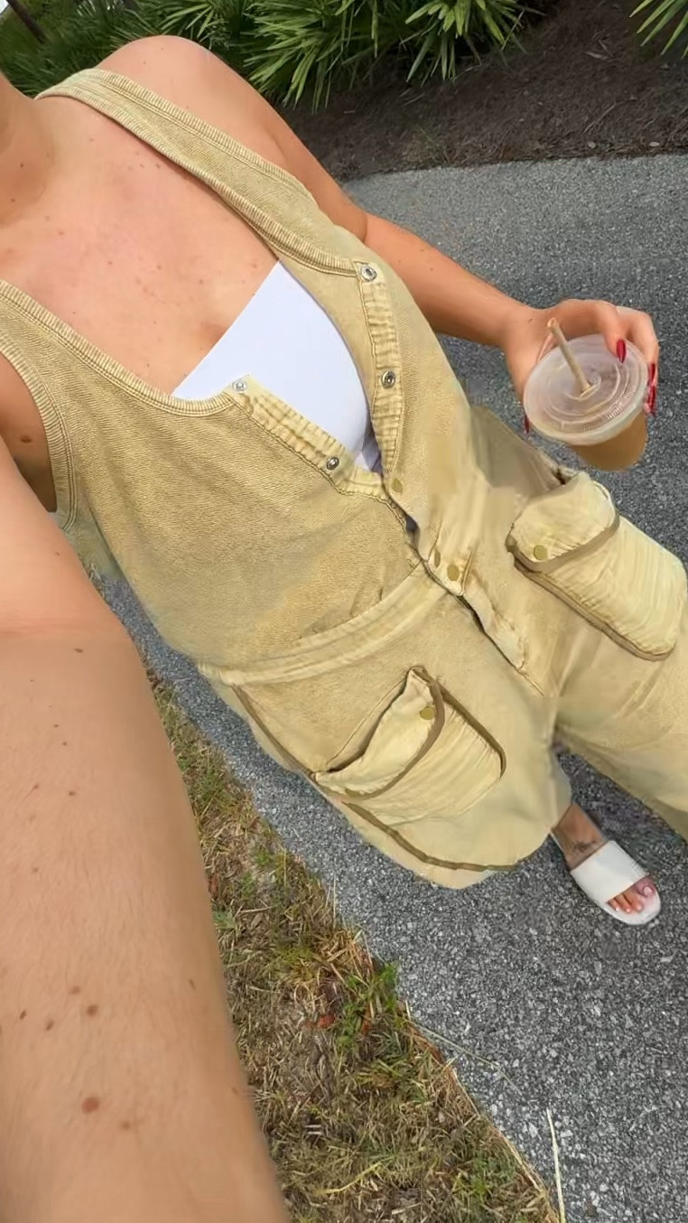 Jumper (knit / terry cloth material) wearing color ‘matcha’ in size XL with a white amazon tube top! 

#LTKStyleTip #LTKMidsize