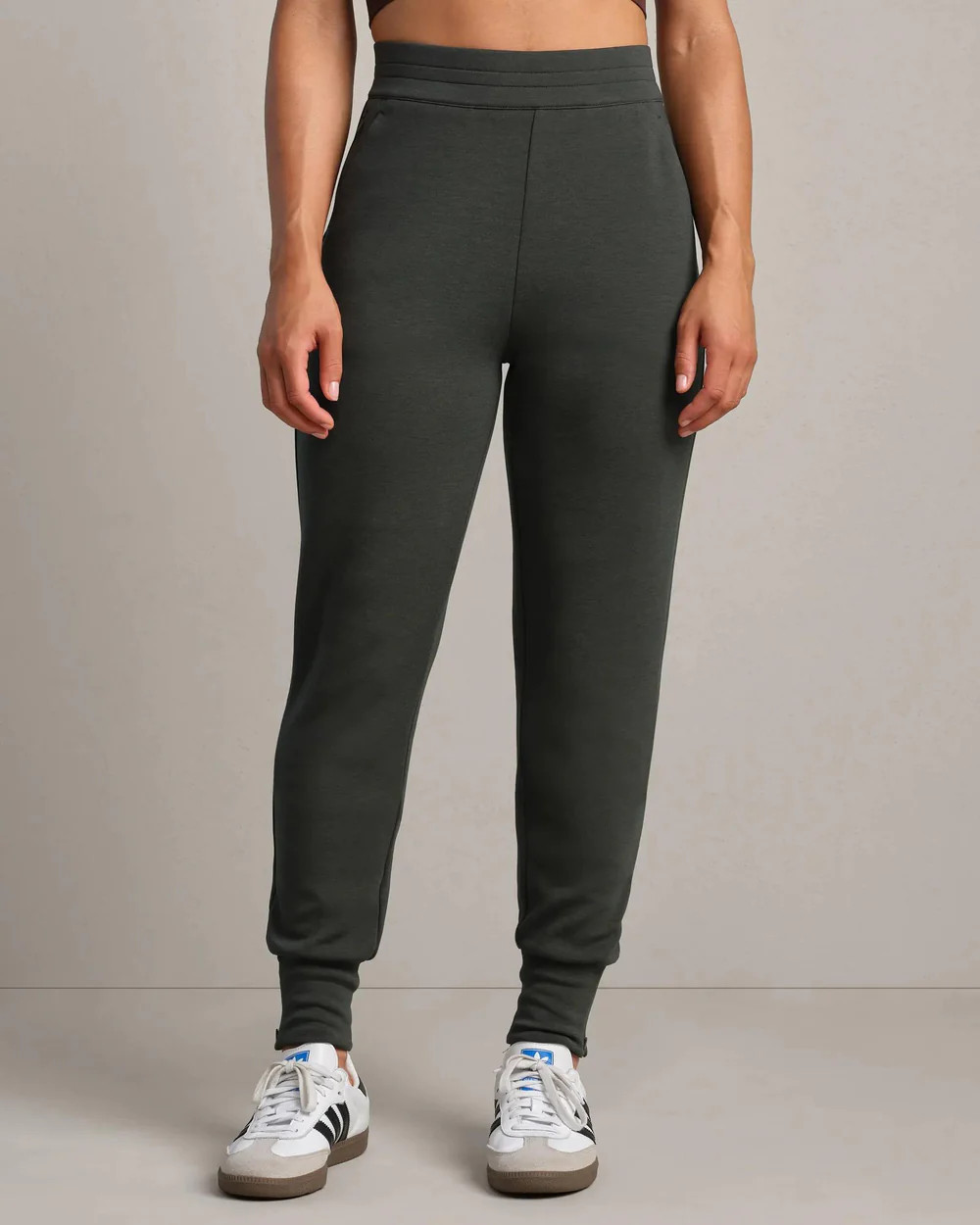 DreamGlow™ Tapered Pant | Rhone