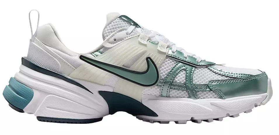 Nike Women's V2K Run Shoes | DICK'S Sporting Goods