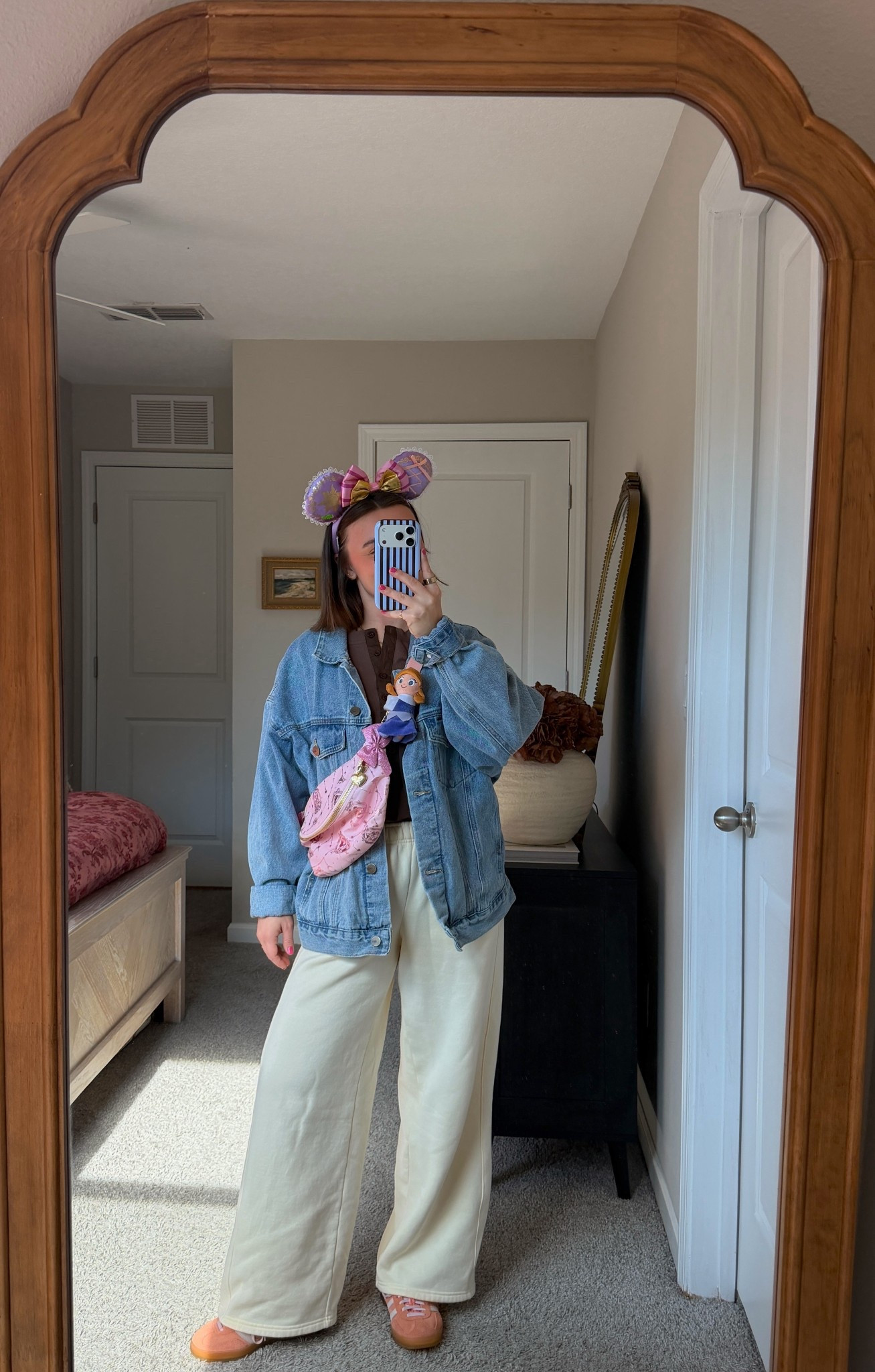 Comfy Disney outfit inspo 


Disney outfit, Disney park outfit, Disney style, Disney fashion, Disney girl  


#disneystyle #disneyoutfitidea #disneygirl #disneyparks #disneyootd

#LTKSaleAlert #LTKPetite #LTKValentine