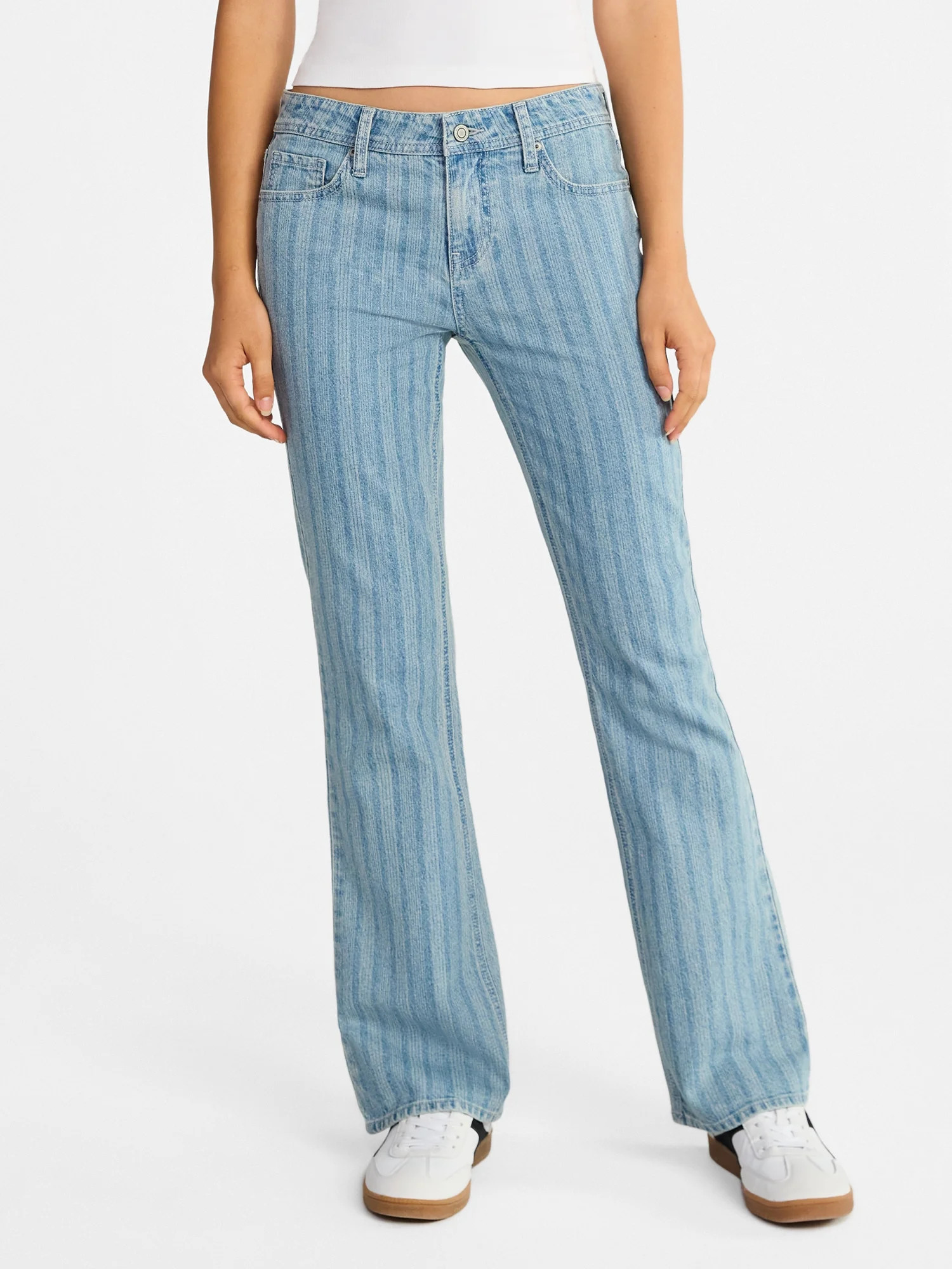 No Boundaries Vintage Slim Bootcut Jeans, 32'' Inseam, Women's | Walmart (US)