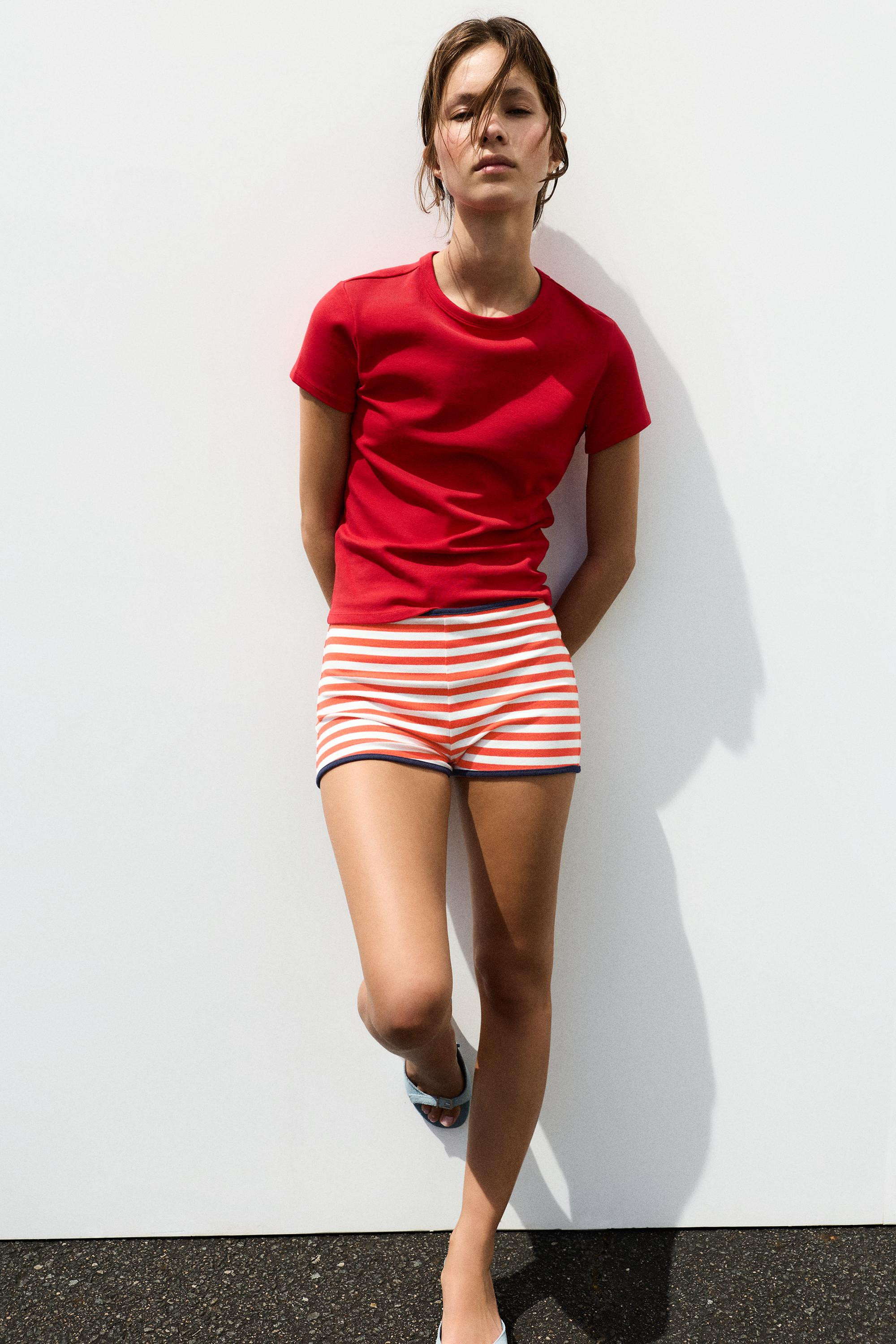 Mini short rayures bords c\u00f4tel\u00e9s | Pull&Bear France | PULL and BEAR FR