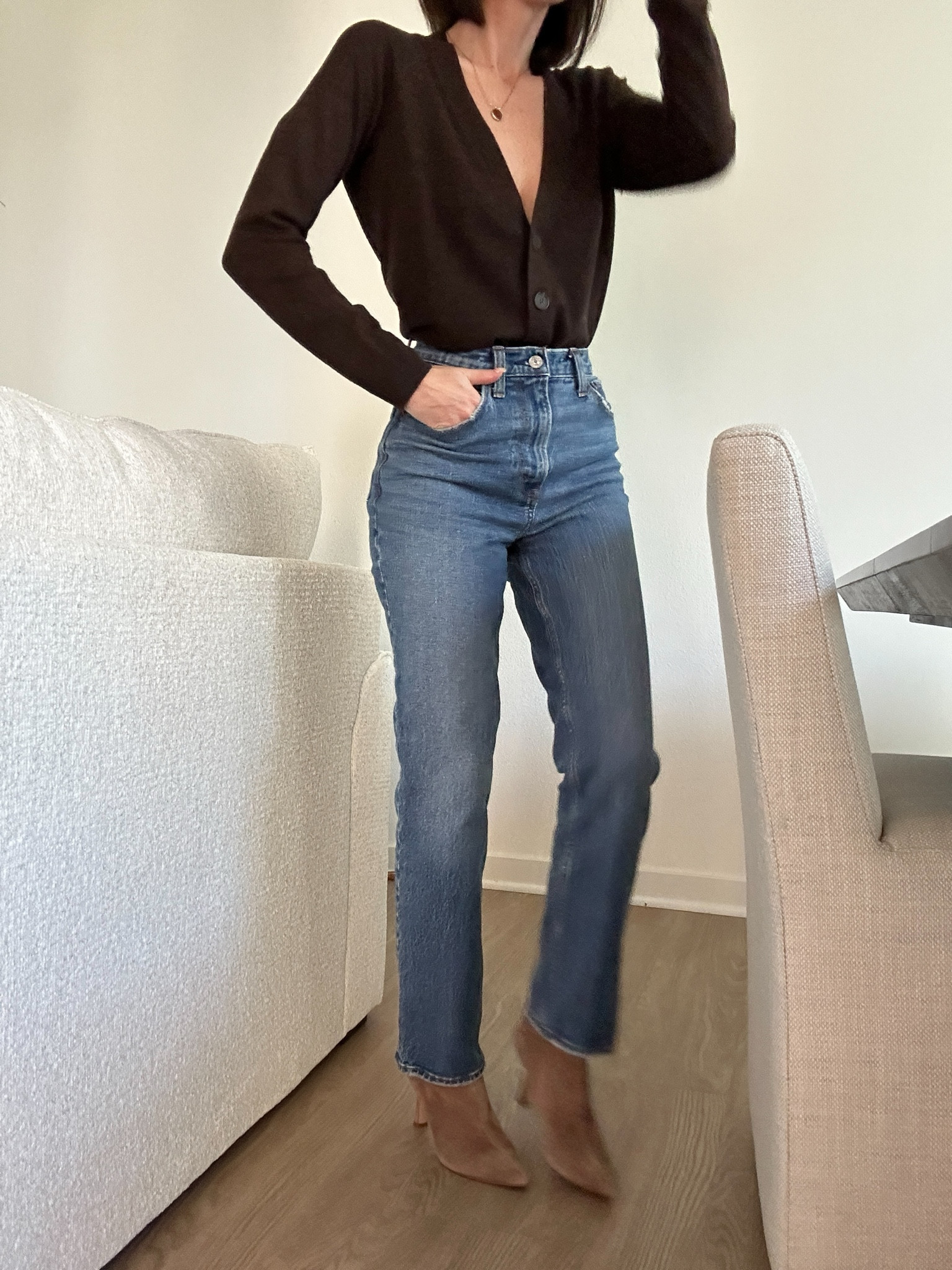 Casual fall outfit 
Wool mocha brown cardigan 

Petite friendly 
Petite XS - 5’2