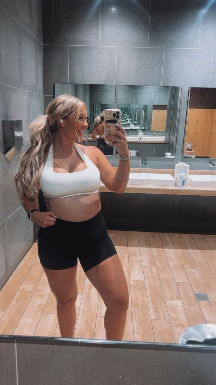 My shorts are the 6”’not the 4”! I’m wearing an XL in shorts and large in bra! 

#LTKbump #LTKFitness #LTKcurves