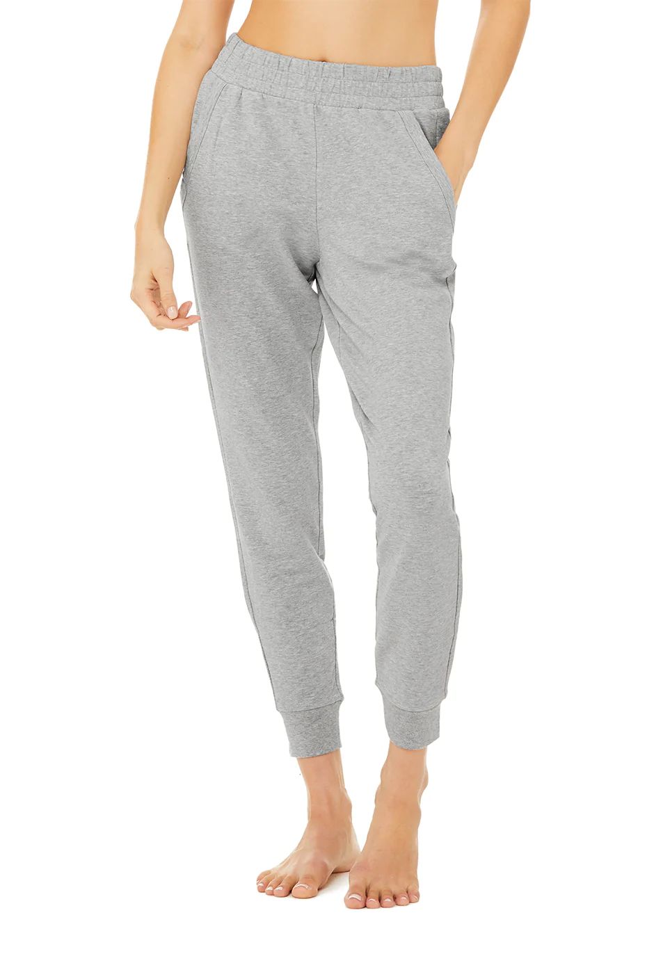 Unwind Sweatpant | Alo Yoga