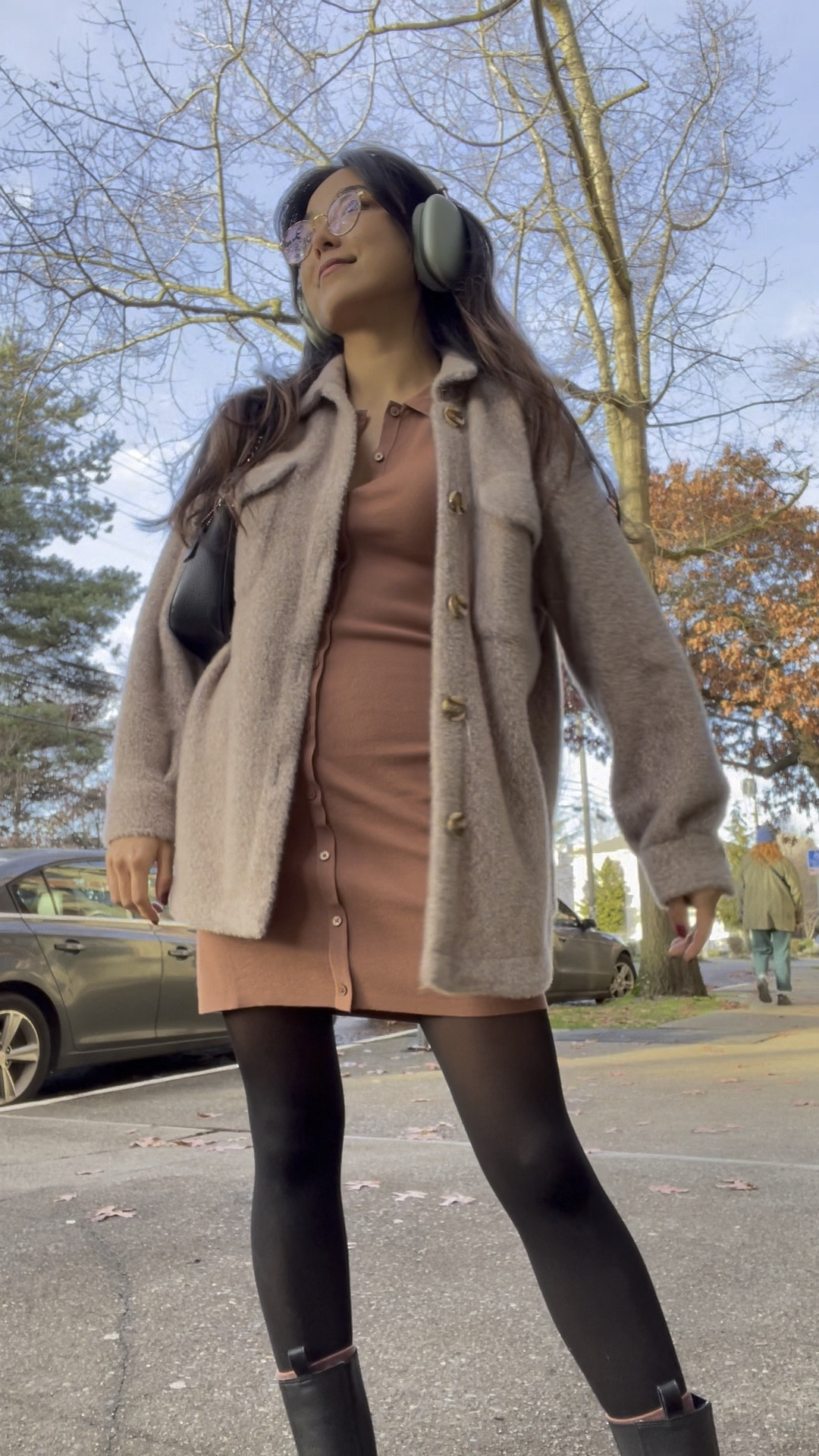 Comfy fit! :) 

Wearing a size XS in everything 
Dress is aritzia sundeh best Cece dress! 

#LTKSeasonal #LTKunder100 #LTKGiftGuide