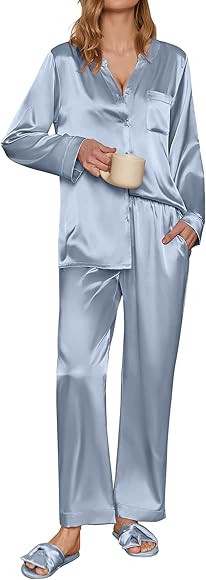 Ekouaer Satin Pajamas Set Women's Long Sleeve Sleepwear Button Down Loungewear Silk Pjs with Pockets | Amazon (US)
