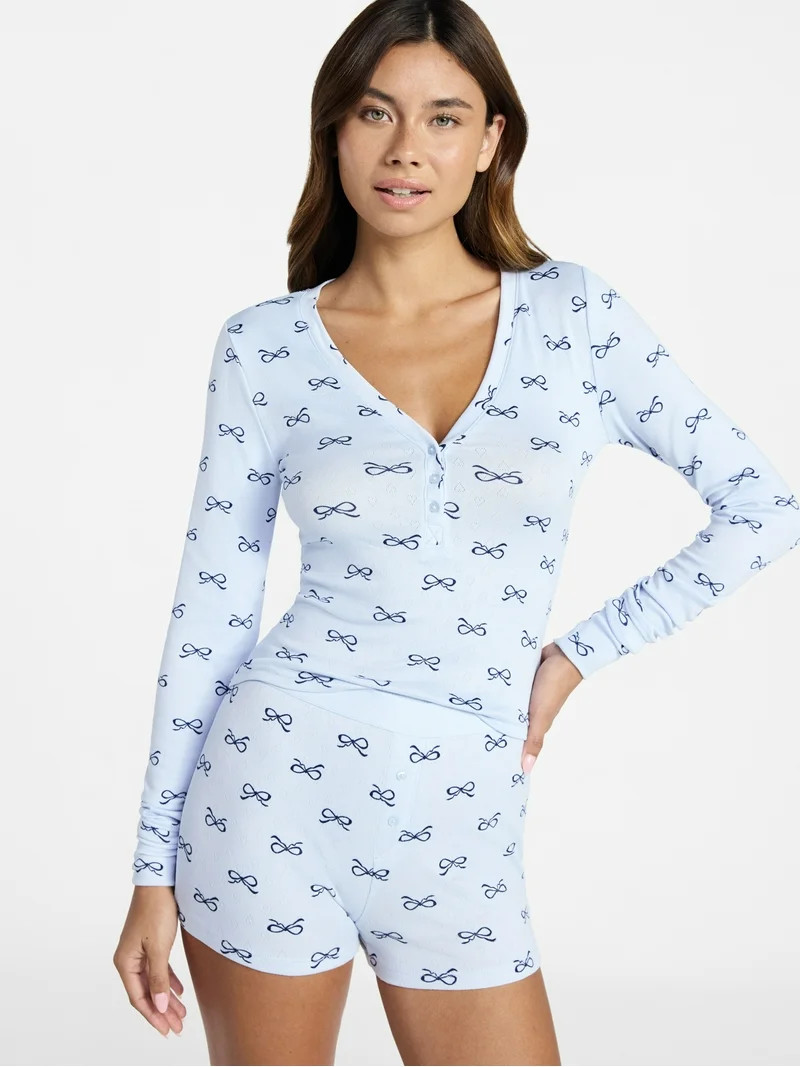 No Boundaries Giftable Henley Sleep Top and Shorts with Socks Set, 3-Piece, Women's XXS-3X | Walmart (US)