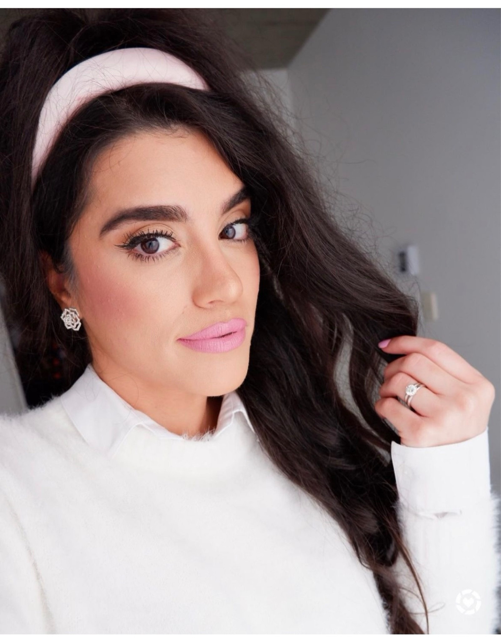 Sephora Savings Event start’s soon.
 
Starting April 5th Rouge members get 20% off select beauty and 30% Sephora collection until April 15th. 

VIB and Insider members access opens April 9th. Exclusions Apply*

#LTKbeauty #LTKxSephora #LTKsalealert