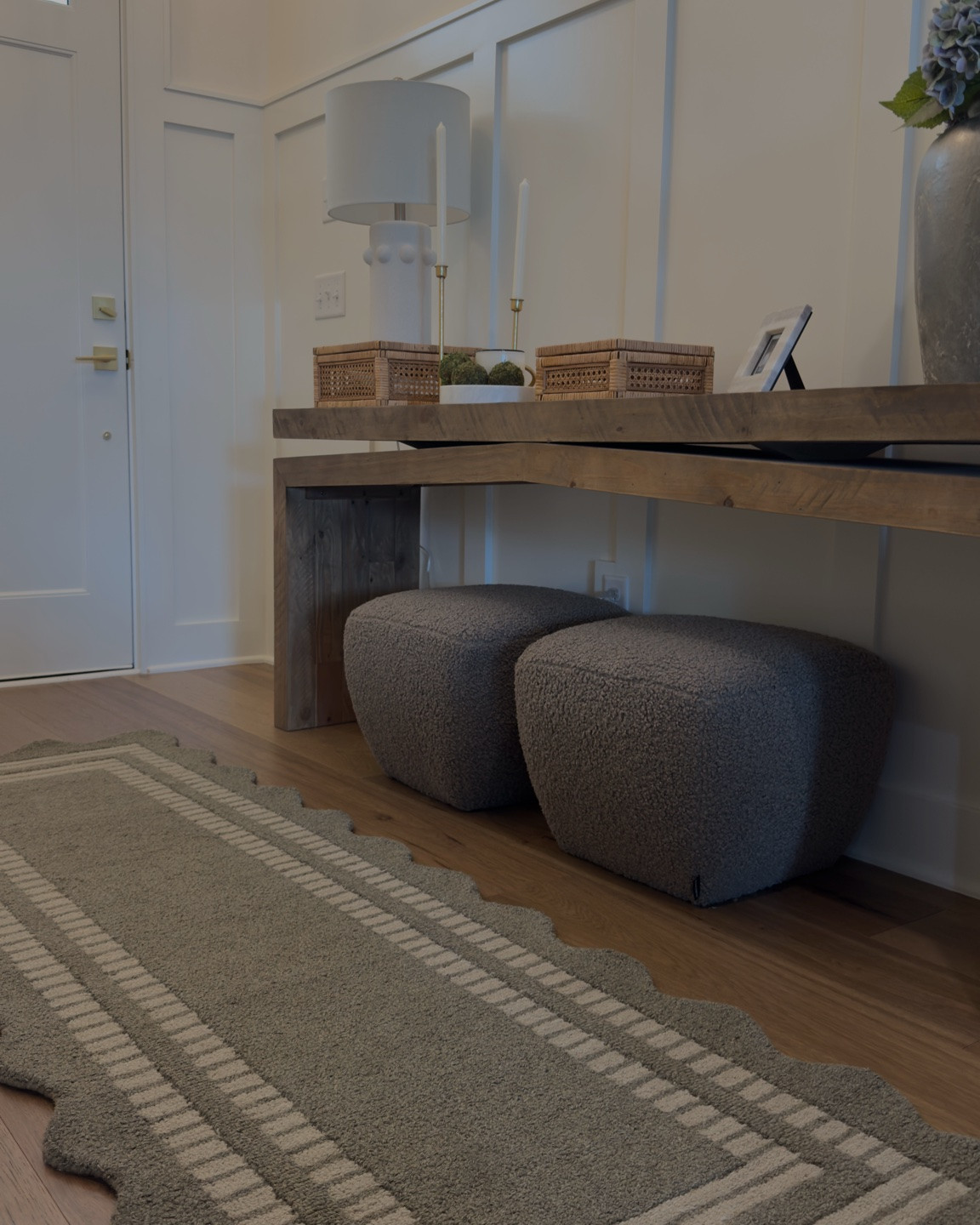 Obsessed with how this scalloped runner completely pulled our entryway together 🤍 The warm taupe tone and scalloped edge detail against the wood tones is everything I envisioned for this space. Linking the runner plus everything else styled in our entryway so you can get the full look.

#LTKSaleAlert #LTKHome