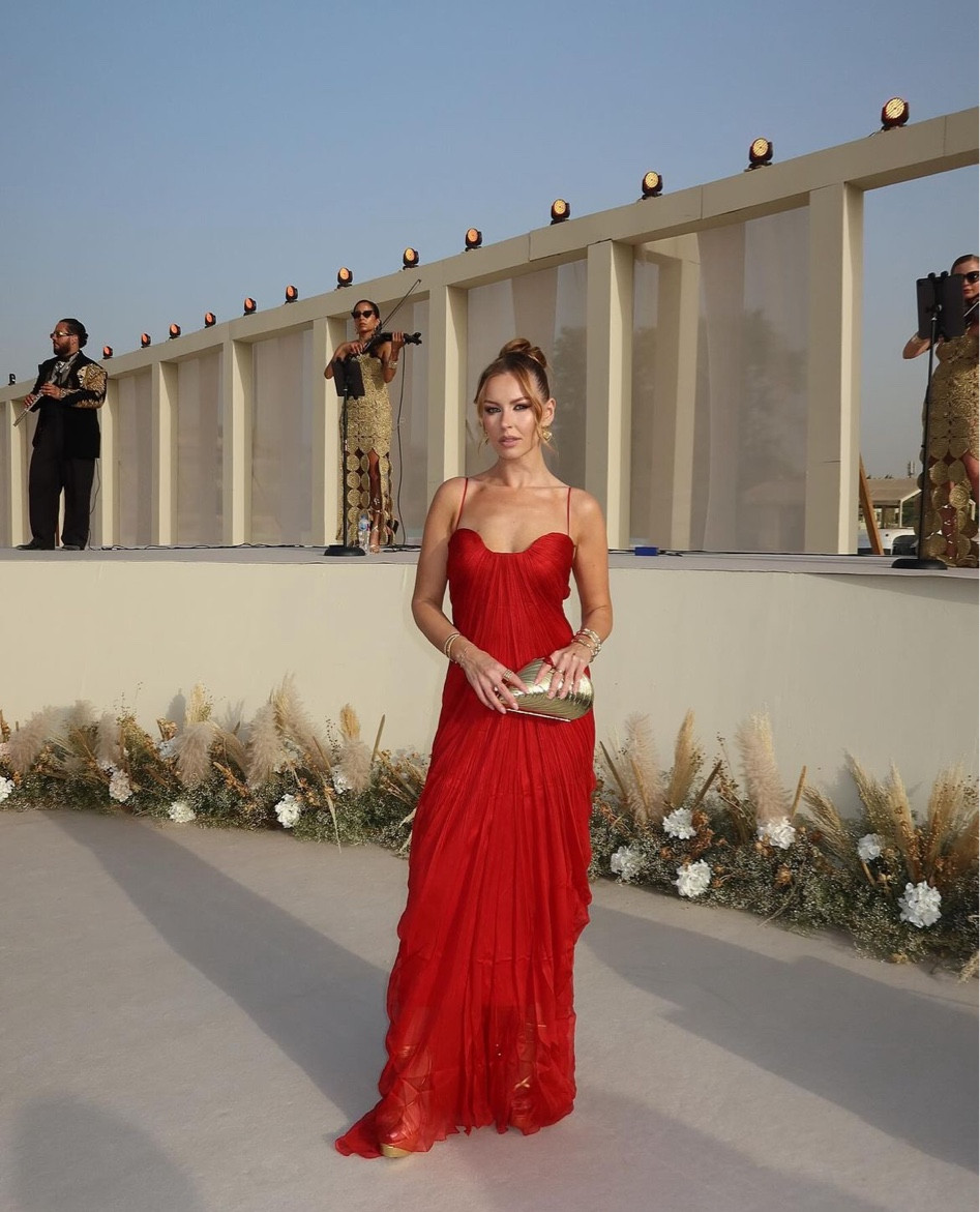 wedding guest dress! clutch is on sale for 30% off

#LTKSeasonal #LTKwedding #LTKstyletip