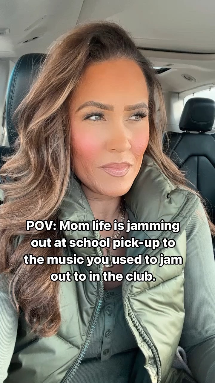 Outfit of the day, easy outfit, mom life outfit, I love this puffer vest with its subtle sheen, I own it in multiple colors. Comes in regular and tall, mom style, Winter outfit, neutral sneakers, new balance 327, Seen wearing in my recent “mom life” Reel on IG @laidbackluxelife #LaidbackLuxeLife

Henley top: S
Puffer vest: S Tall
Joggers: S Long (not shown)
Sneakers (not shown): Run true to size 

Follow me for more fashion finds, beauty faves, lifestyle, home decor, sales and more! So glad you’re here!! XO, Karma

#LTKfindsunder100 #LTKstyletip #LTKSeasonal