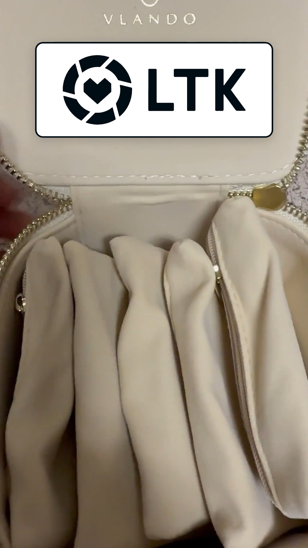 SecretsofYve: Gift Guide: gorgeous jewelry case @amazon
#Secretsofyve #ltkgiftguide
Always humbled & thankful to have you here.. New posts daily at 3pm & 4:15pm EST. 
CEO: PATESI Global & PATESIfoundation.org
@secretsofyve : where beautiful meets practical, comfy meets style, affordable meets glam with a splash of splurge every now and then. I do LOVE a good sale and combining codes! #ltkstyletip #ltksalealert #ltkfamily #ltku #ltkkids #ltkfindsunder100 #ltkfindsunder50 #ltkplussize #ltkmidsize #ltkover40 #ltkstorytime #ltkpetite #ltkvlog #ltkparties #ltkbump #ltktall #ltkmens secretsofyve 

#LTKSeasonal #LTKWedding #LTKTravel