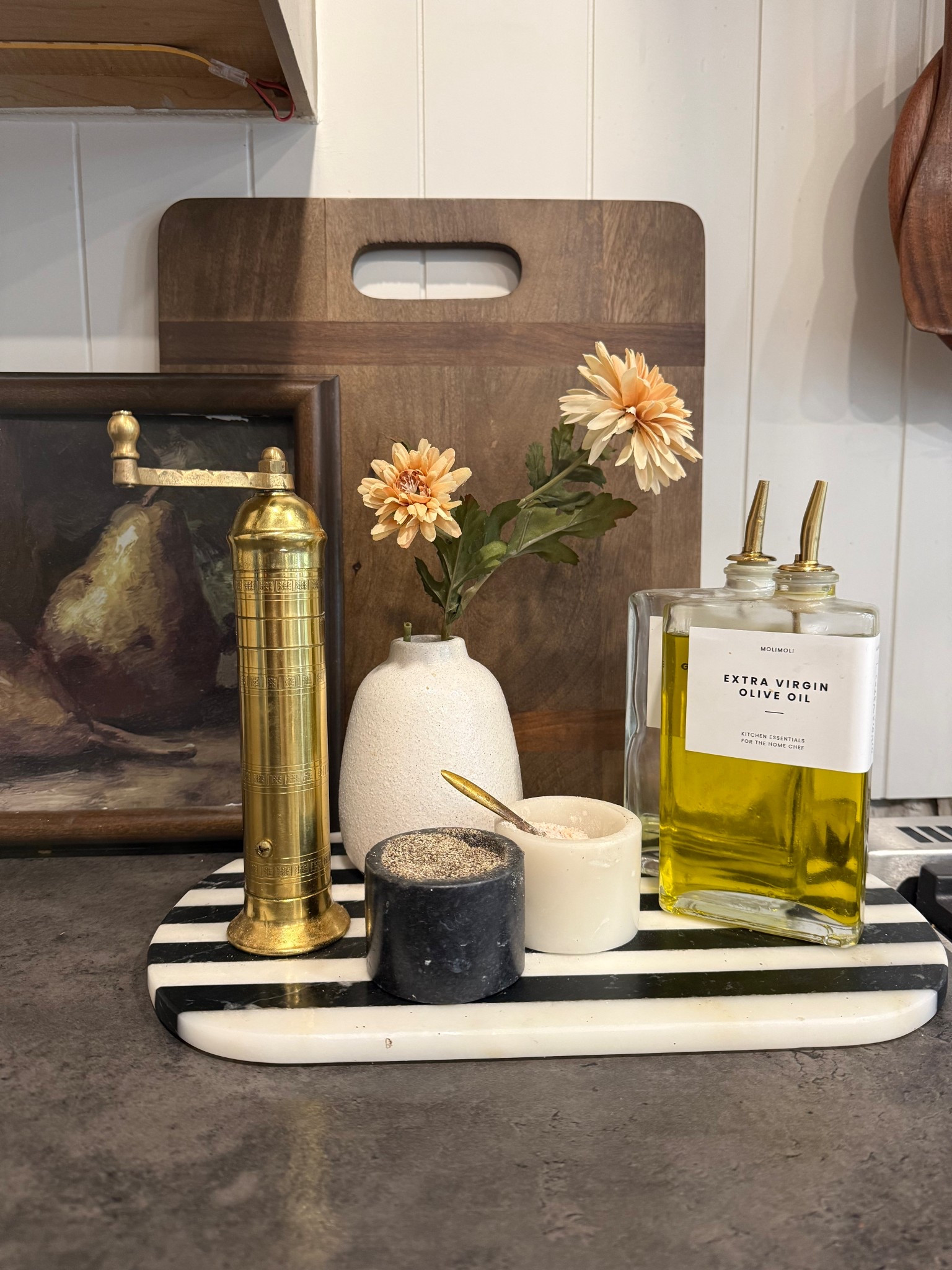 Elevate your kitchen, but also make it practical!  



#LTKHome #LTKSaleAlert