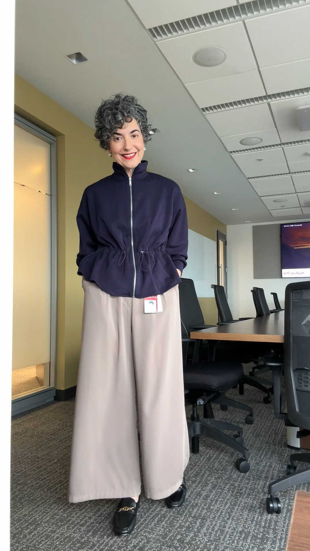 Tuesday OOTD - wearing a small in both jacket and pants 
.
#hmxme #amazon