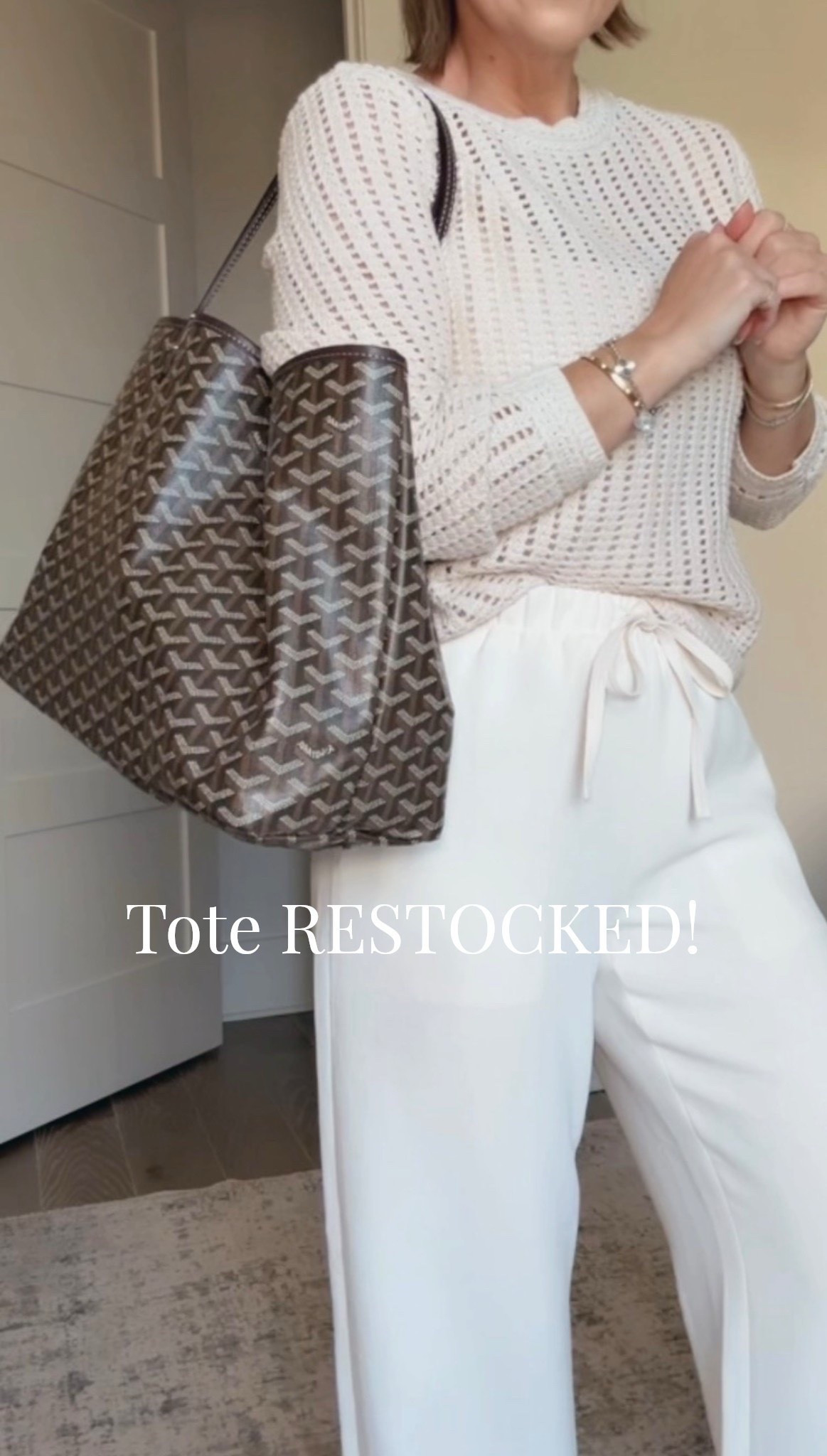 Amazon tote restocked! I have the color Coffee, size Large