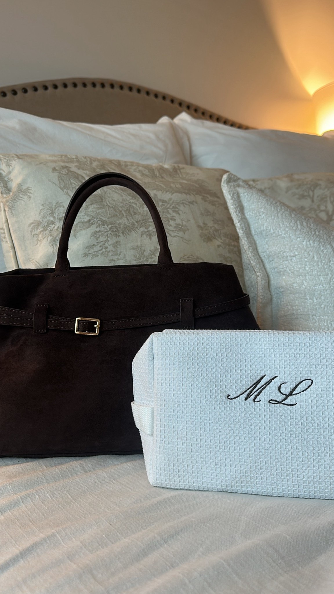 Obsessed for fall 🤎👜

#LTKFindsUnder50 #LTKStyleTip #LTKItBag