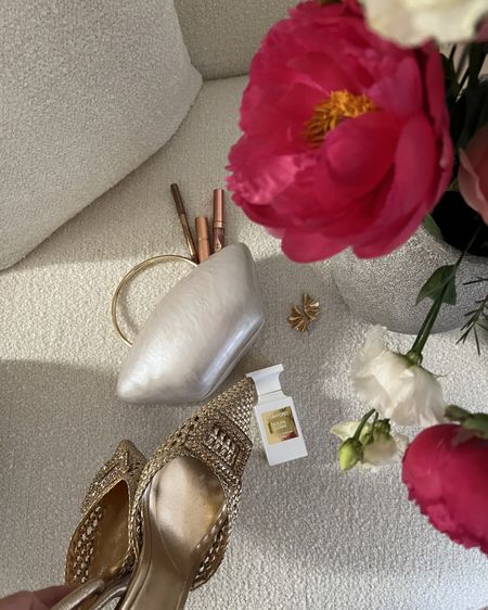 eid details ✨ favourite lip combo in my handbag 

#LTKxCharlotteTilbury 



#LTKbeauty #LTKfindsunder50 #LTKGiftGuide