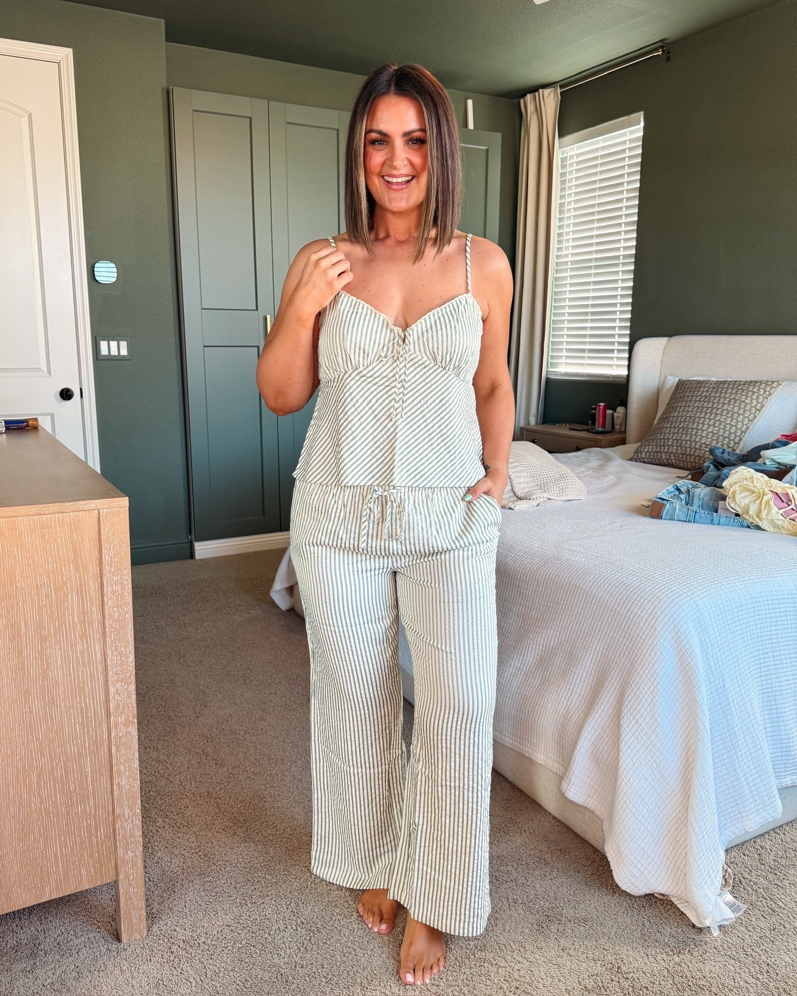 Matching set on sale from American Eagle!! Wearing a large in the tank and a large in the pants (need and XL)!

Spring fashion, causal outfit, sale alert, new arrivals, midsize fashion, Courtney Hamilton 
5HUV

#LTKootd #LTKSeasonal #LTKSaleAlert