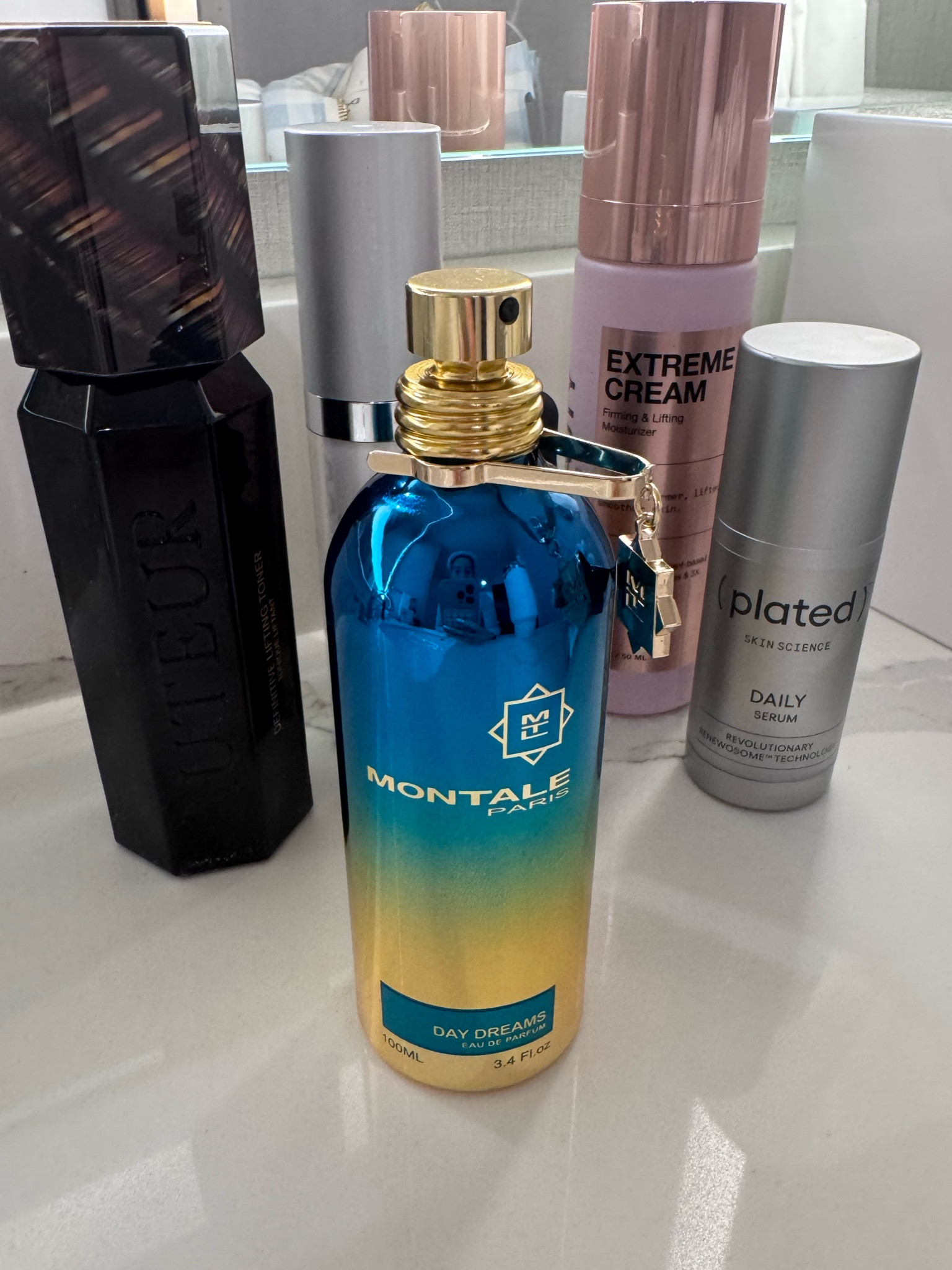 Skincare & perfume must haves! 

#LTKBeauty