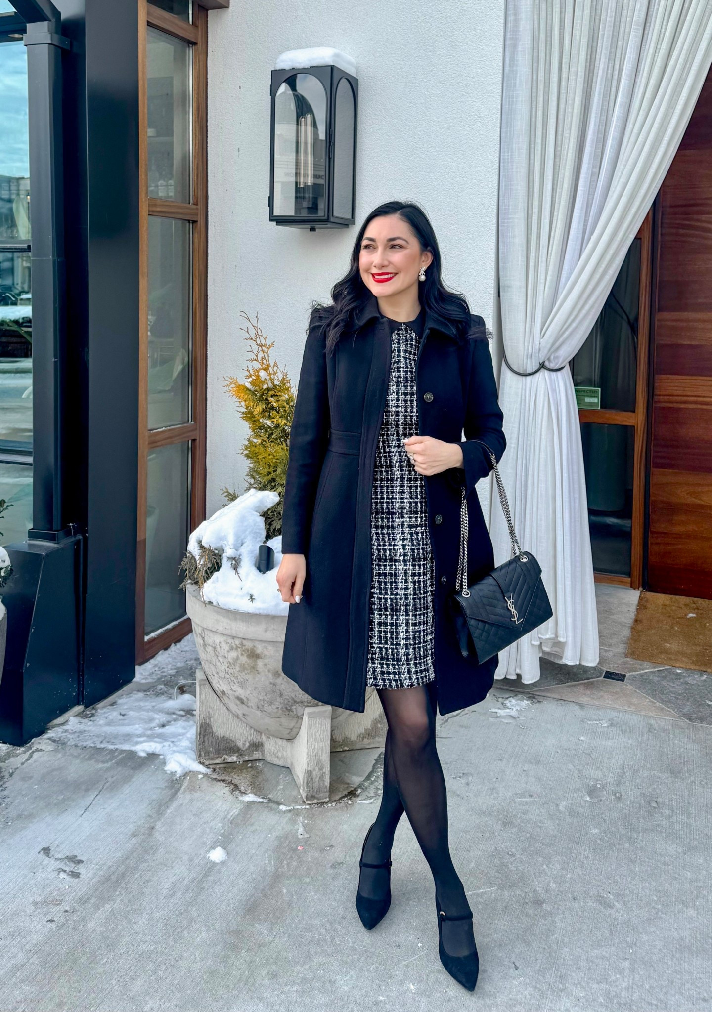 Classic holiday outfit 🖤

Black and white tweed sheath dress size 4 (50% off)
Sheertex tights size medium 
Black Mary Jane heels 

Birthday outfit 
Christmas outfit 
Holiday style 
Work outfit 
Business professional 




#LTKSaleAlert #LTKWorkwear #LTKHoliday