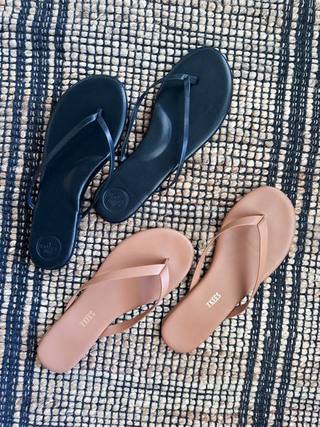 The perfect flip flop sandals for summer — these are comfortable & cute flip flops have been my go to to throw on for errands & summer activities 


#sandals #flipflop 

#LTKShoeCrush