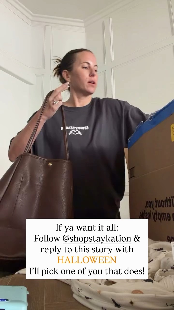 If ya want it all:
Follow @shopstaykation & reply to this story with HALLOWEEN
I’ll pick one of you that does!