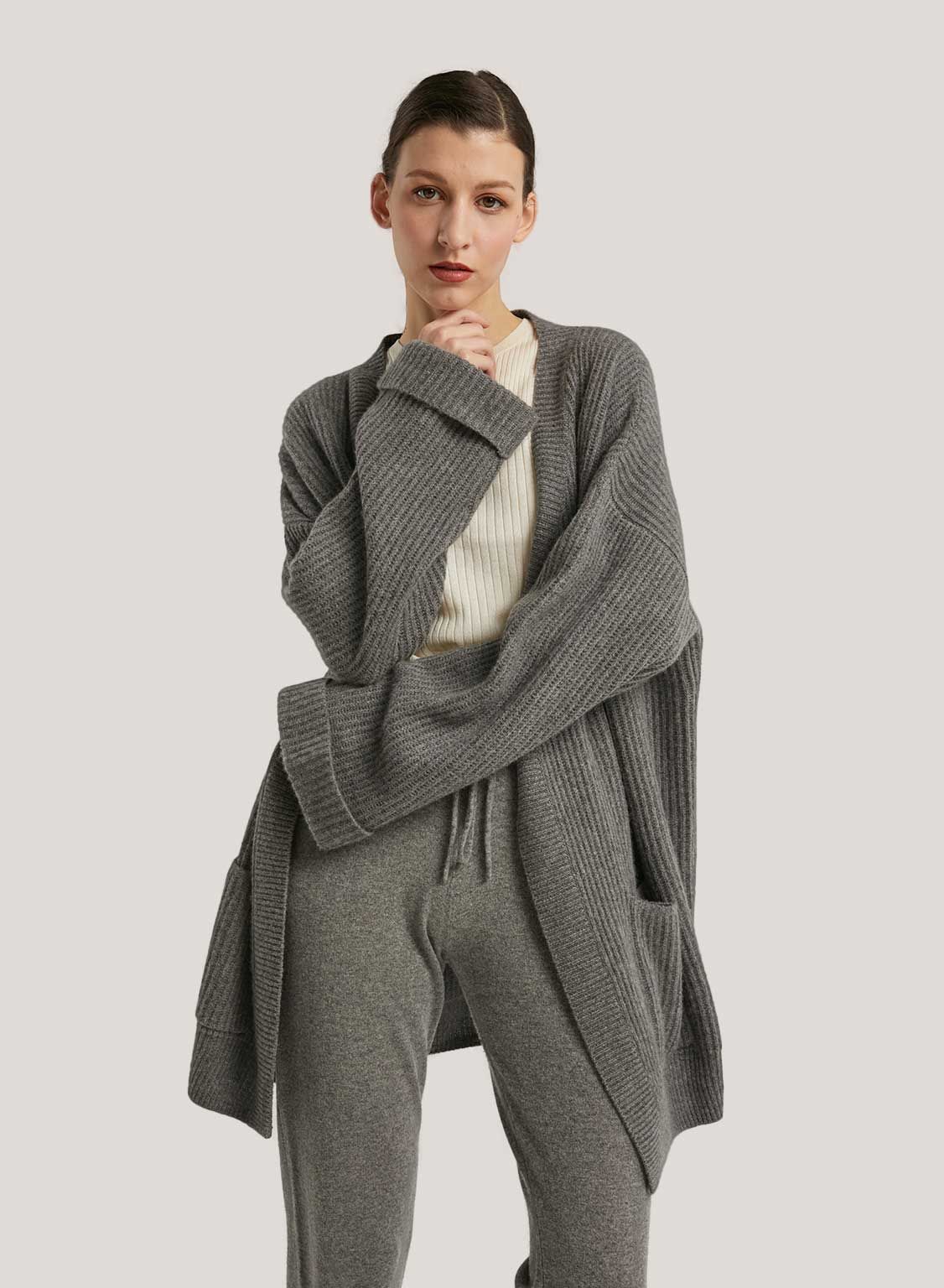 100% Cashmere Ribbed Cardigan With Pockets | Gentle Herd