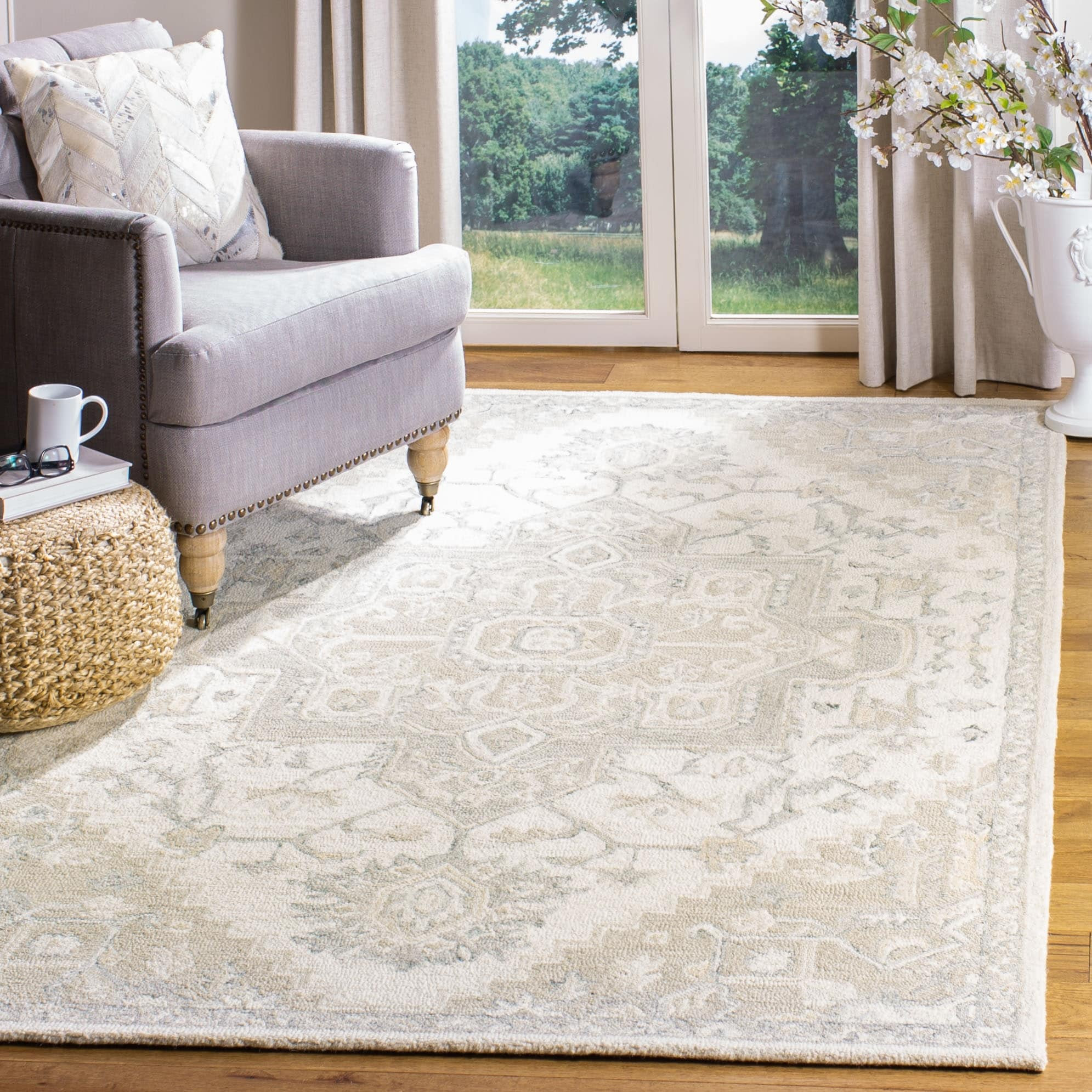 SAFAVIEH Handmade Micro-Loop Gulseven Medallion Wool Rug - 11' Square - Ivory/Beige | Overstock