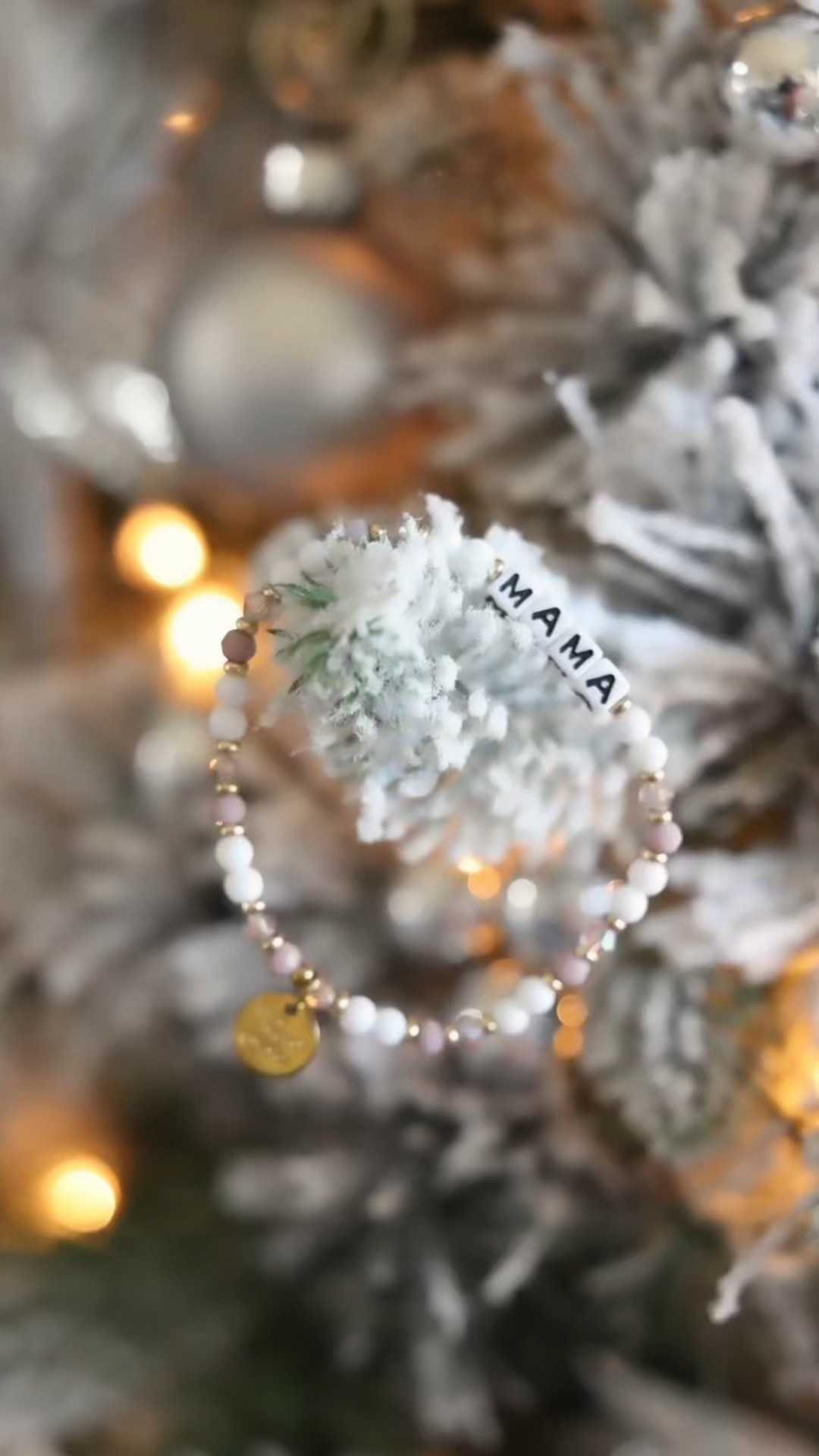 Delicate and sentimental jewelry for a mom gift. This coin initial necklace is so special to me (I’ve always had trouble finding an I necklace). I love the paper clip chain in classic gold.
Mom gift, gift idea, gift guide, new mom, jewelry, holiday gift, bracelet, necklace, gifts for her 

#LTKHoliday #LTKGiftGuide #LTKVideo