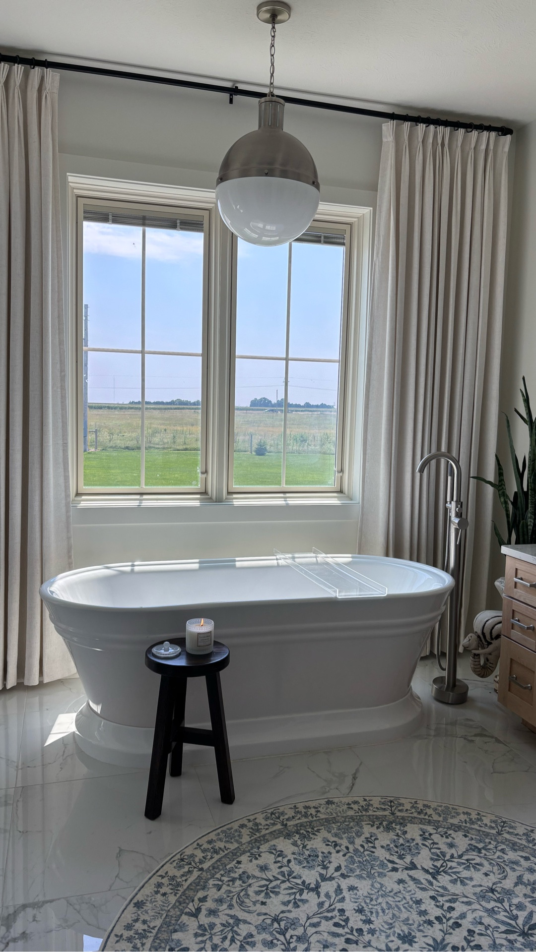 As a Mom, wife, and worker I put myself last usually.  I think all Moms do.  I am trying to take care of me in little ways.  One way I try to do that is by taking a bath instead of a shower to slow down.  I have started burning a scented candle by @lajoliemuse too.  The scent really helps bring peace to my nervous scent.  It is called Jasmin du Lotus.  Do you use scents in your home to bring peace and calm?

These candles ship fast from Amazon, are so pretty, smell amazing, and make the best gifts too.  Comment SHOP for a link to my favorite scents. 

#whitehouse #farmhouse #homedecorating #diyhomeprojects #wallpaper #masterbathroom #tub #candles

#LTKHome #LTKFindsUnder50