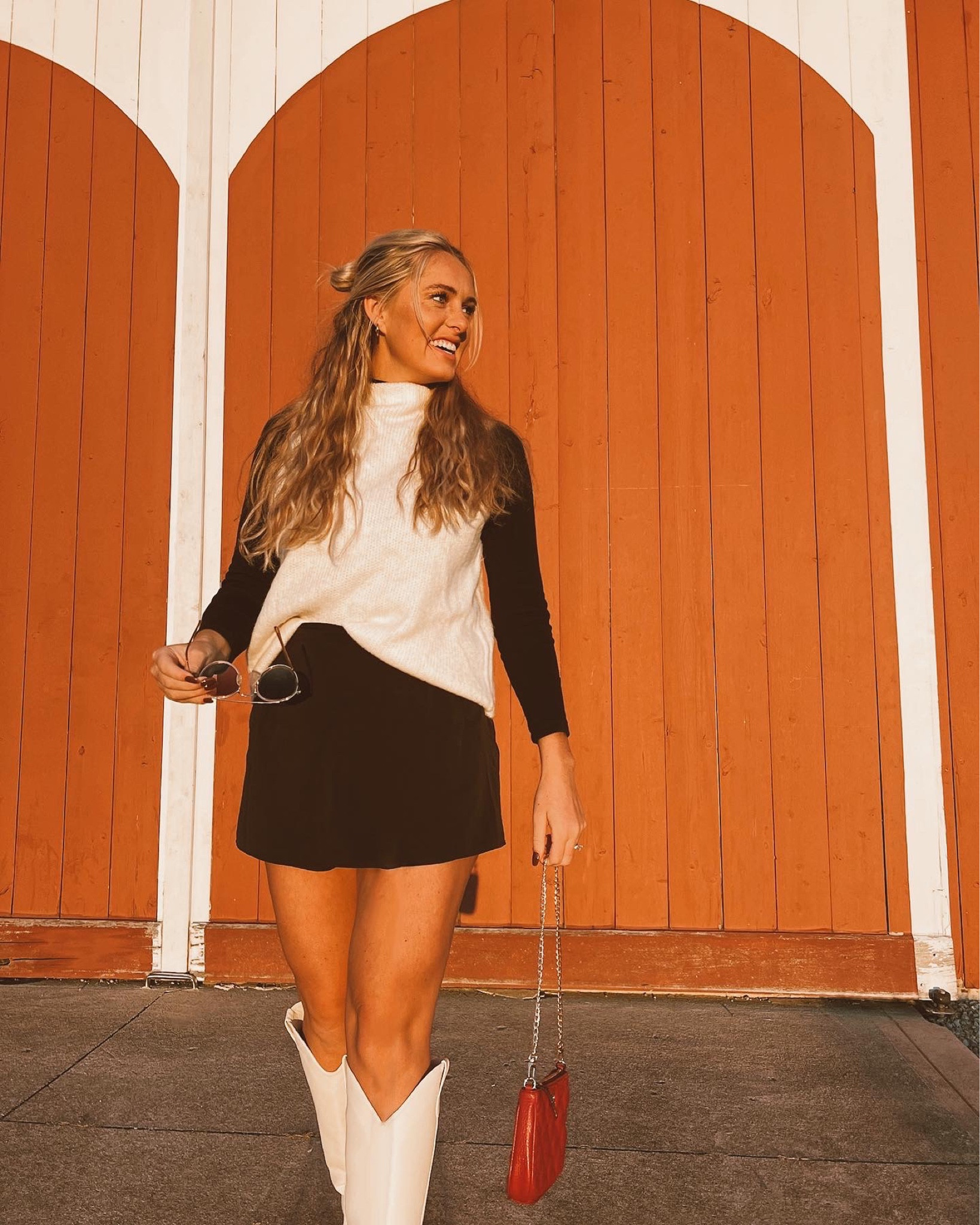 Fall mini skort outfit! 

#LTKHoliday #LTKSeasonal #LTKstyletip