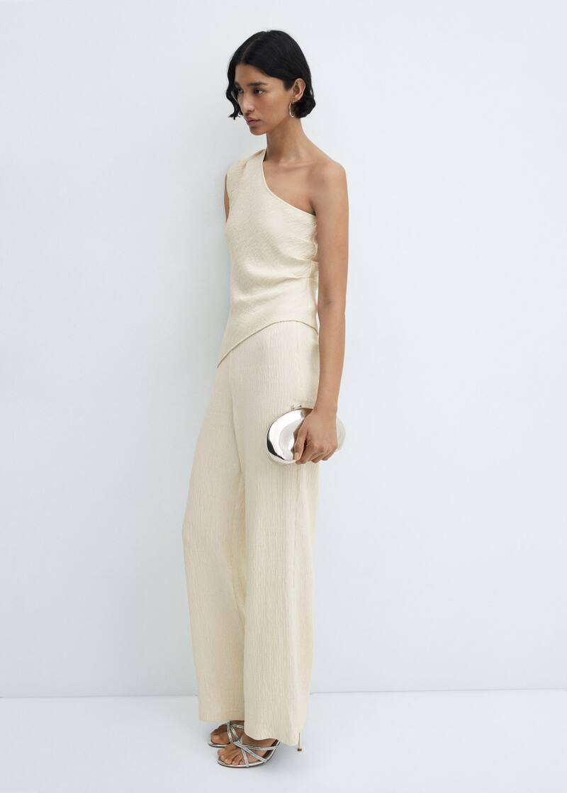 Search: Asymmetrical textured top (4) | Mango USA | MANGO (US)