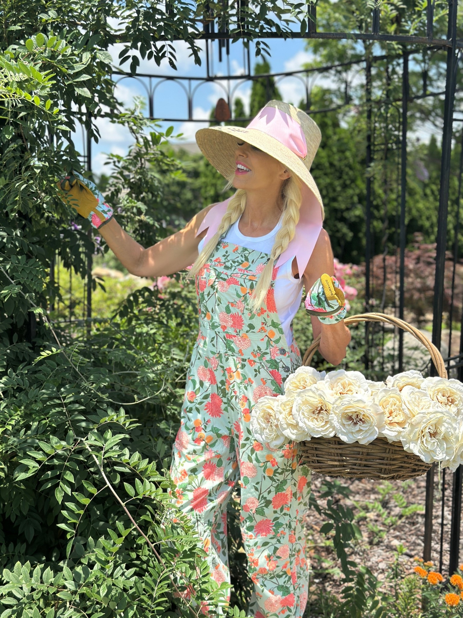 I love these adorable overalls  with matching gloves. If you are going to sweat you may as well look good doing it. I am a size 4 and am wearing an XS in the top and overalls. I have the 33” length. They do roll up and have an I forced knee. Tons of pockets for tools. Available in kids and plus size  

#LTKWorkwear #LTKOver40 #LTKActive