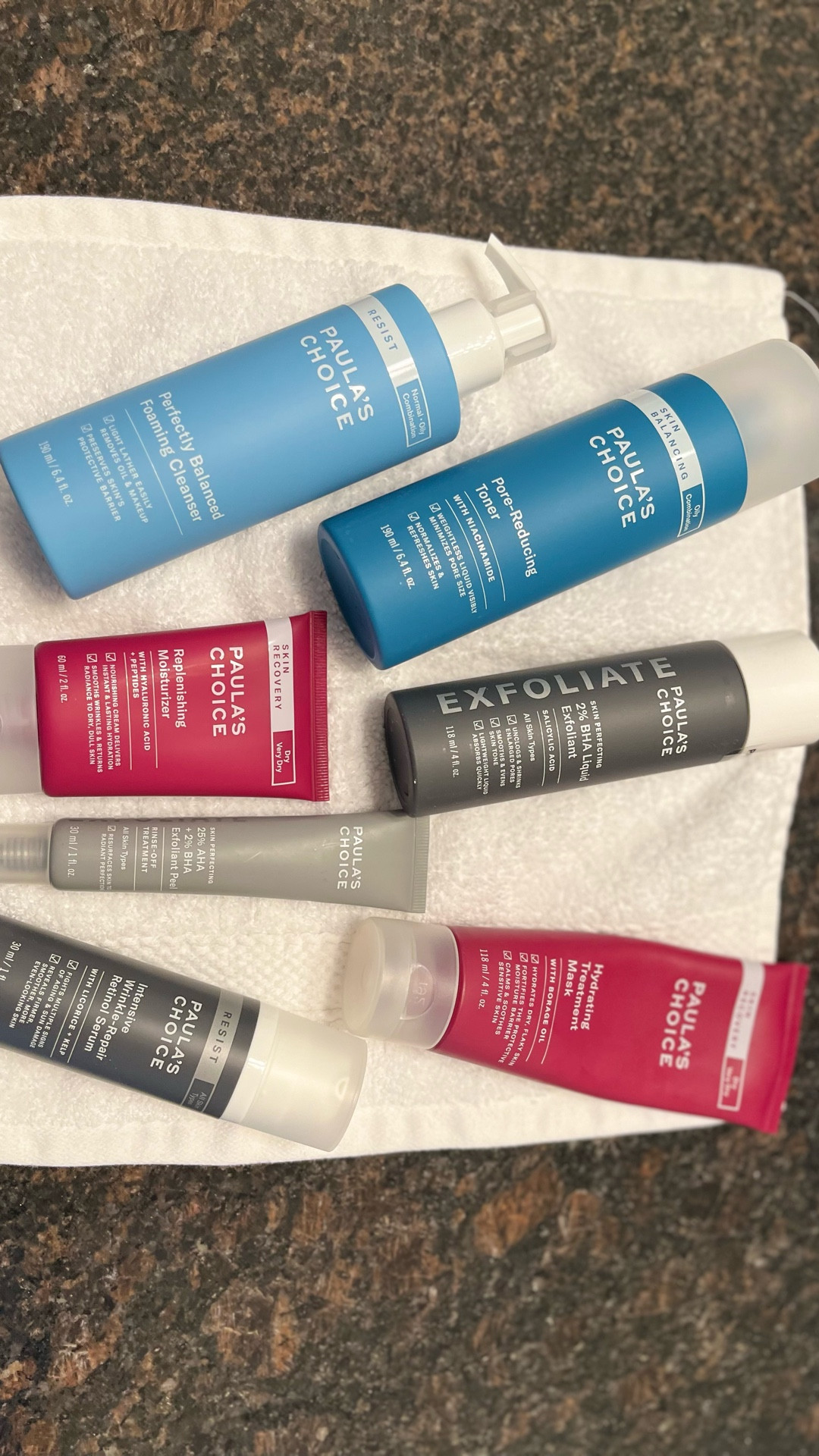 📣 Cyber week alert! 🚨 

Paulas Choice skincare is having a 30% off sale which means it’s a great time to try a little something new for you and to give someone the gift of skincare. ✨ Your skin will thank you and me - haha! 🫶🏼

#LTKBeauty #LTKGiftGuide #LTKCyberWeek