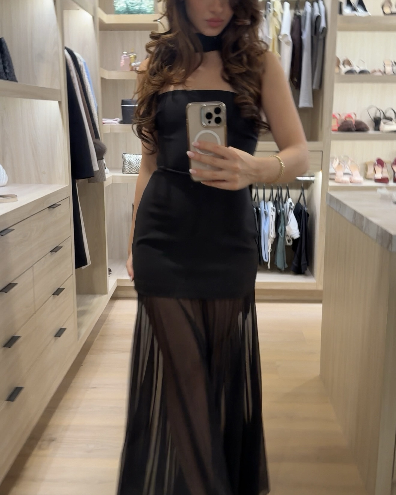 This beautiful black dress is from zara; code : 4772/238/800