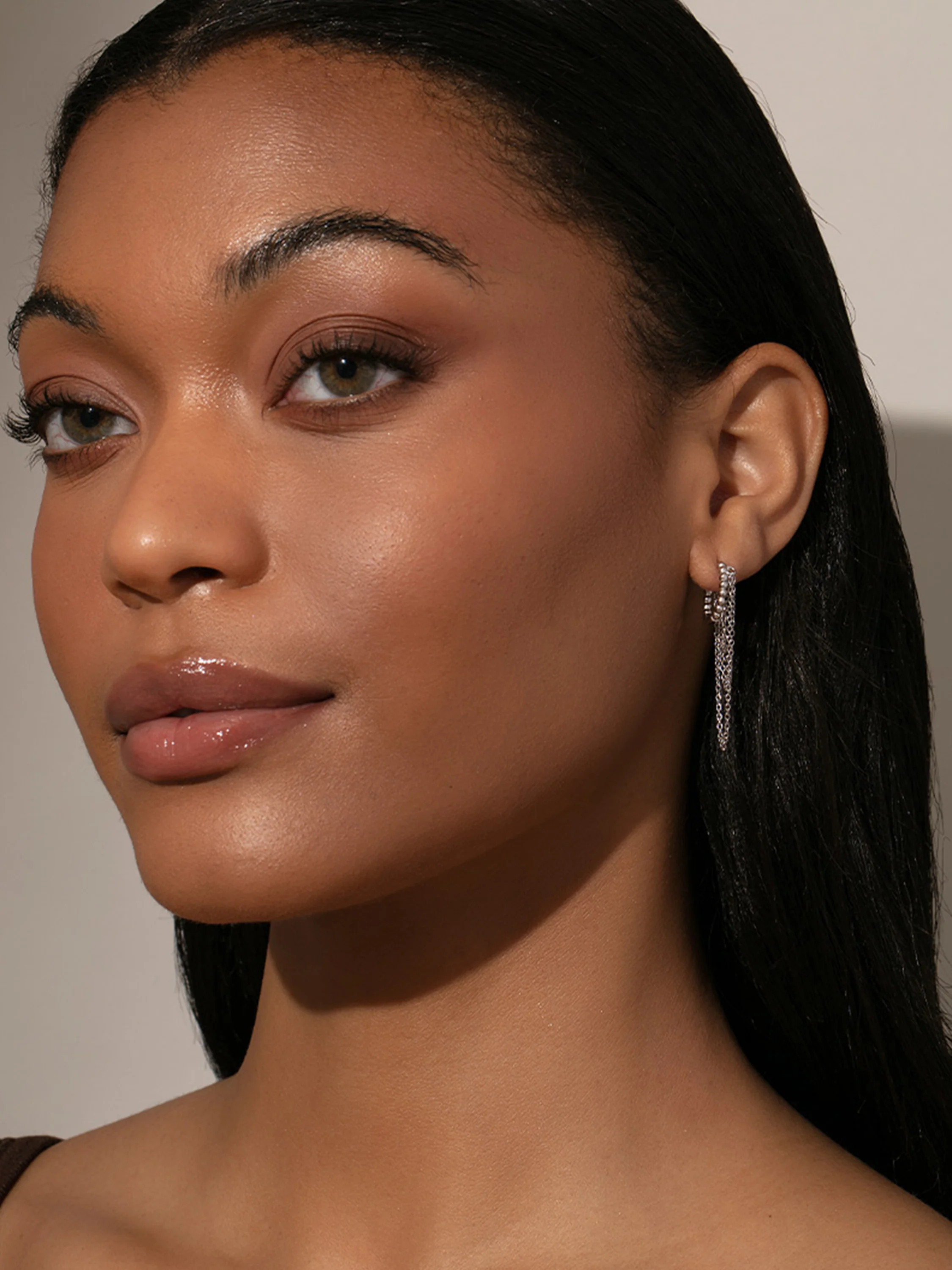 Chains Huggie Earrings in Gold | Gold Chain Hoops | Uncommon James | Uncommon James