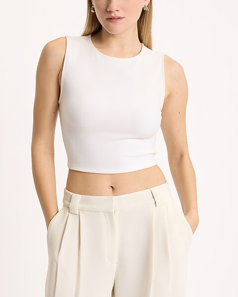 Body Contour Cozy Crew Neck Cropped Tank | Express