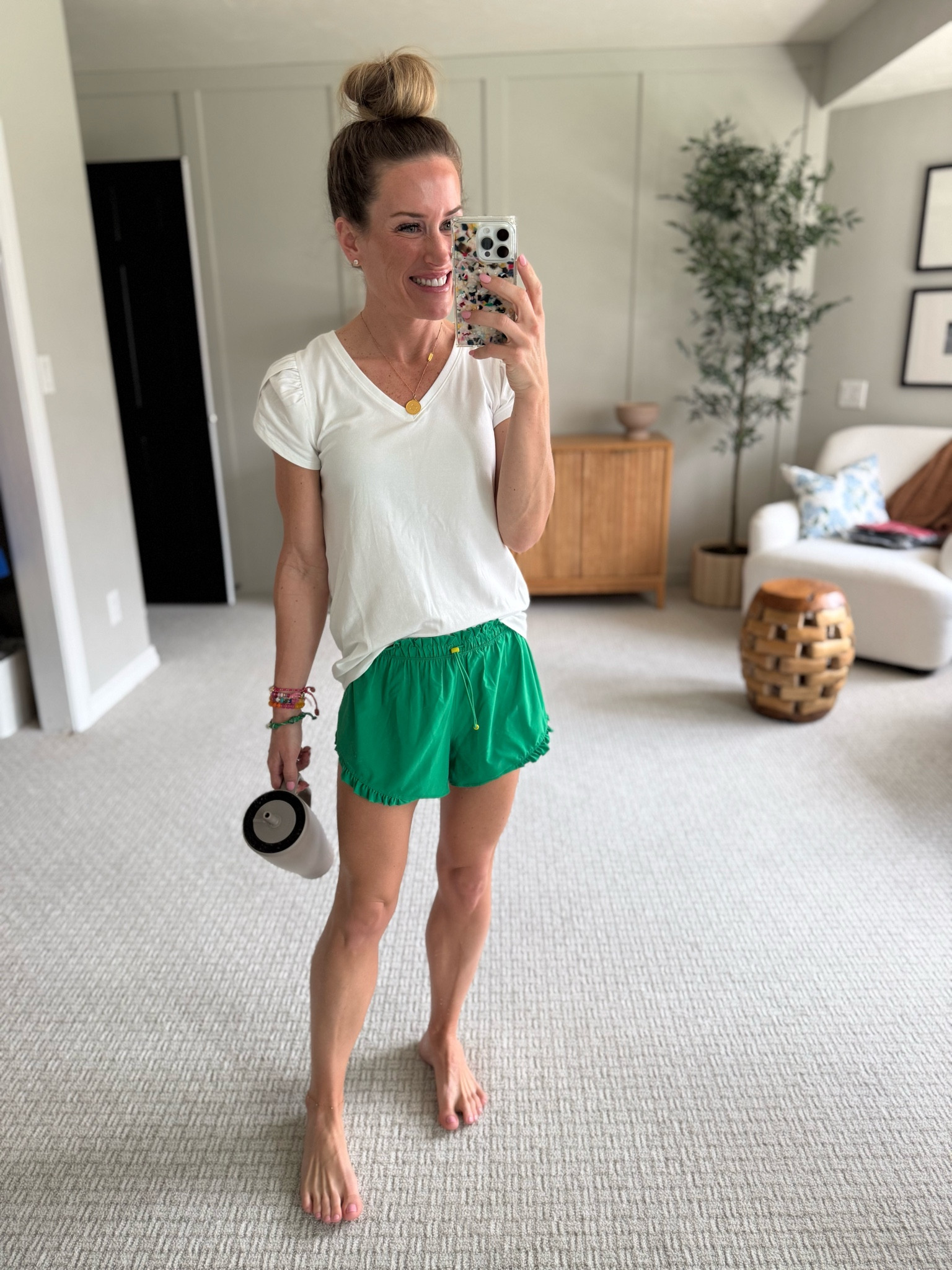 Perfect for running errands to sitting at the ballpark! 
Aerie shorts
Size XS

#LTKootd #LTKmomlife